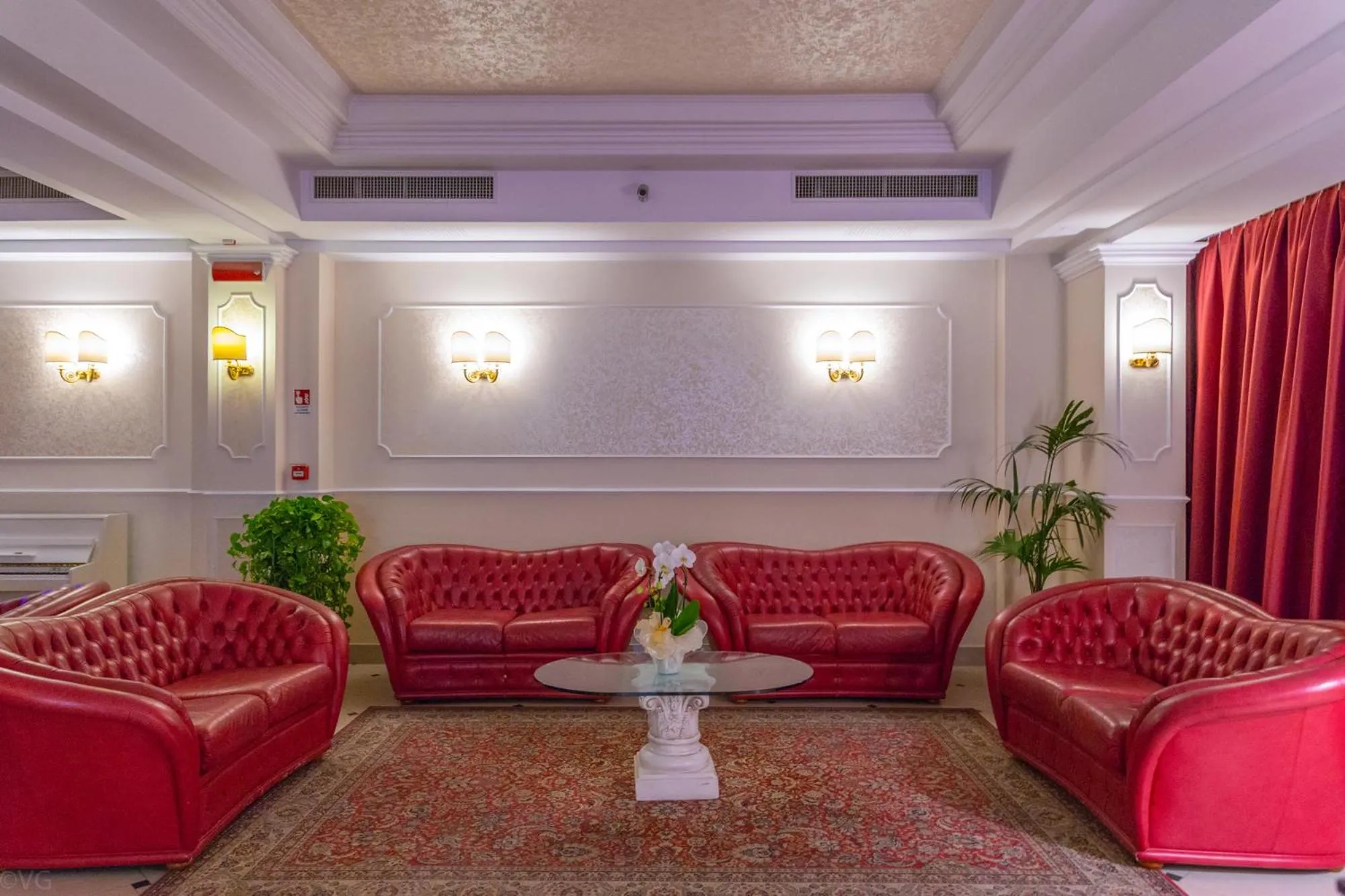 Seating area in Hotel Executive La Fiorita