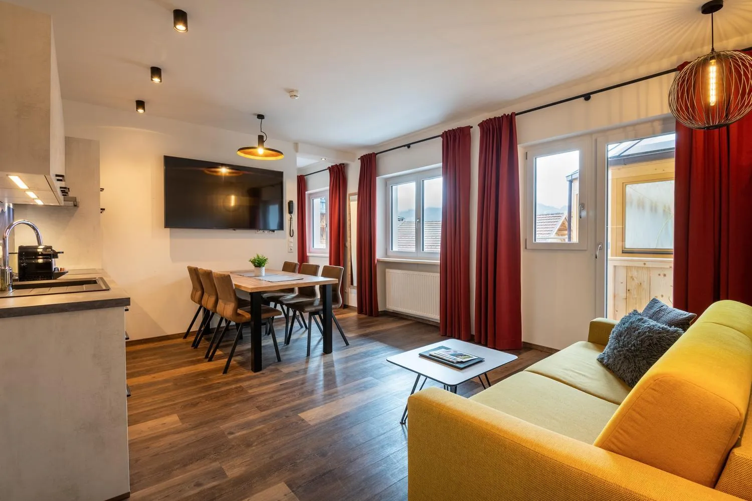 Kitchen or kitchenette in Aparthotel Tyrol