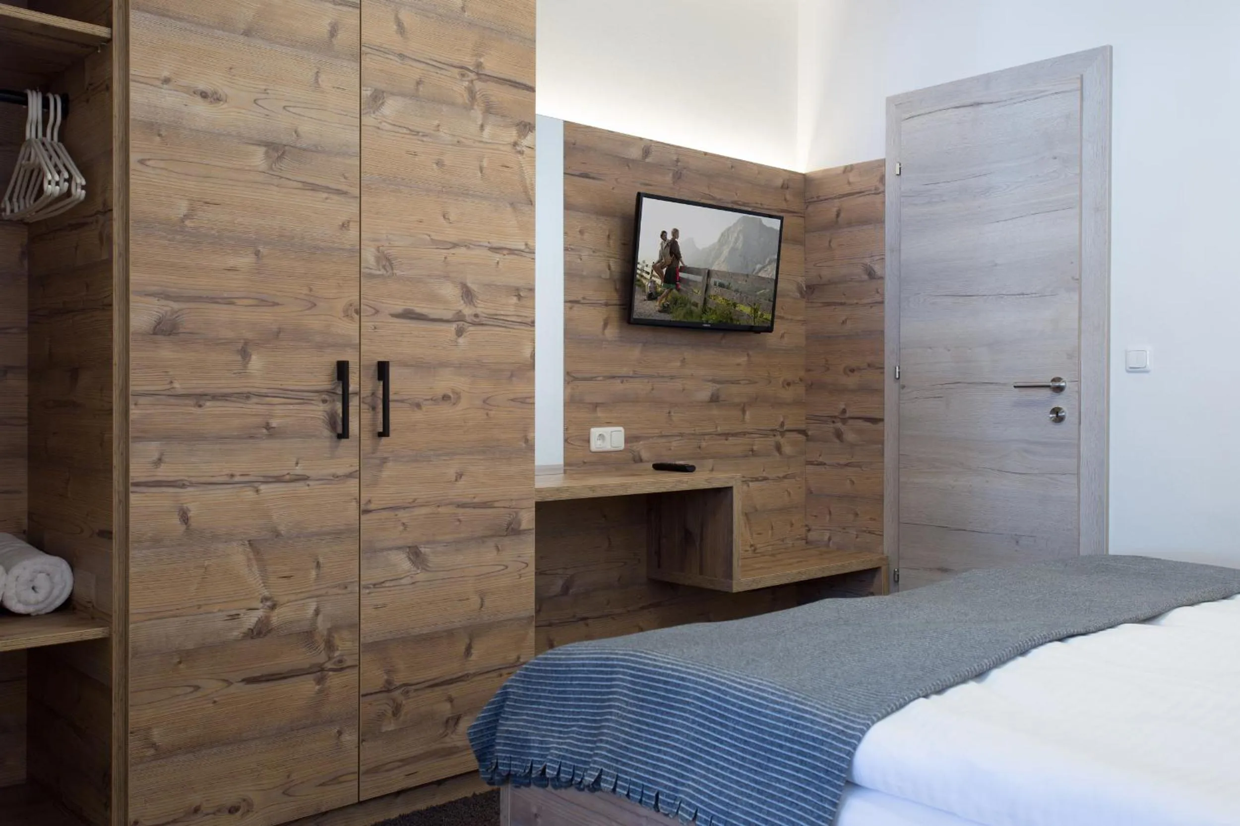 Bed in Aparthotel Tyrol