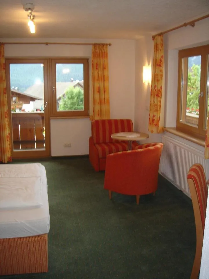 Photo of the whole room, Bed in Aparthotel Tyrol