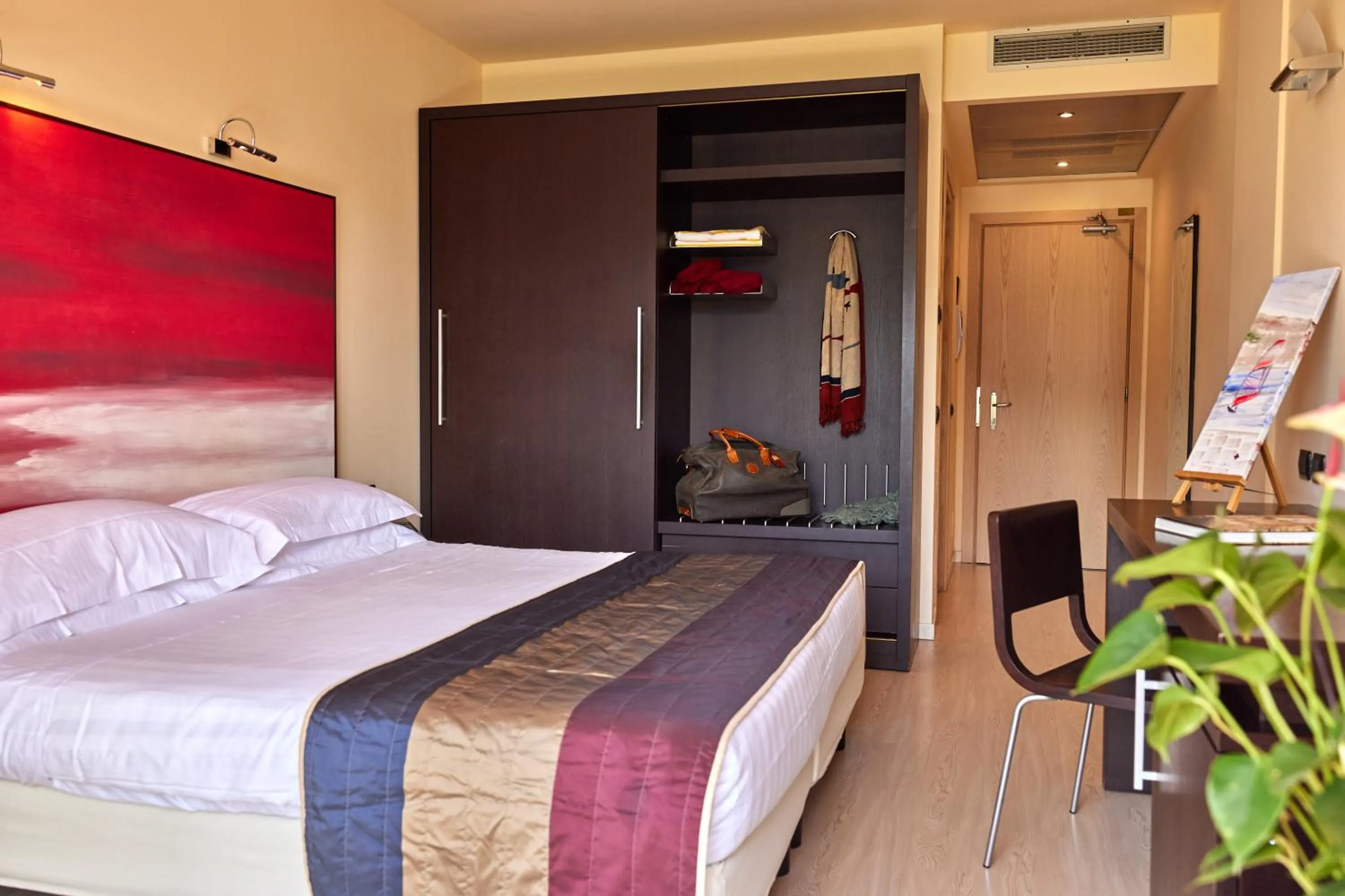 Photo of the whole room, Bed in Hotel Europa