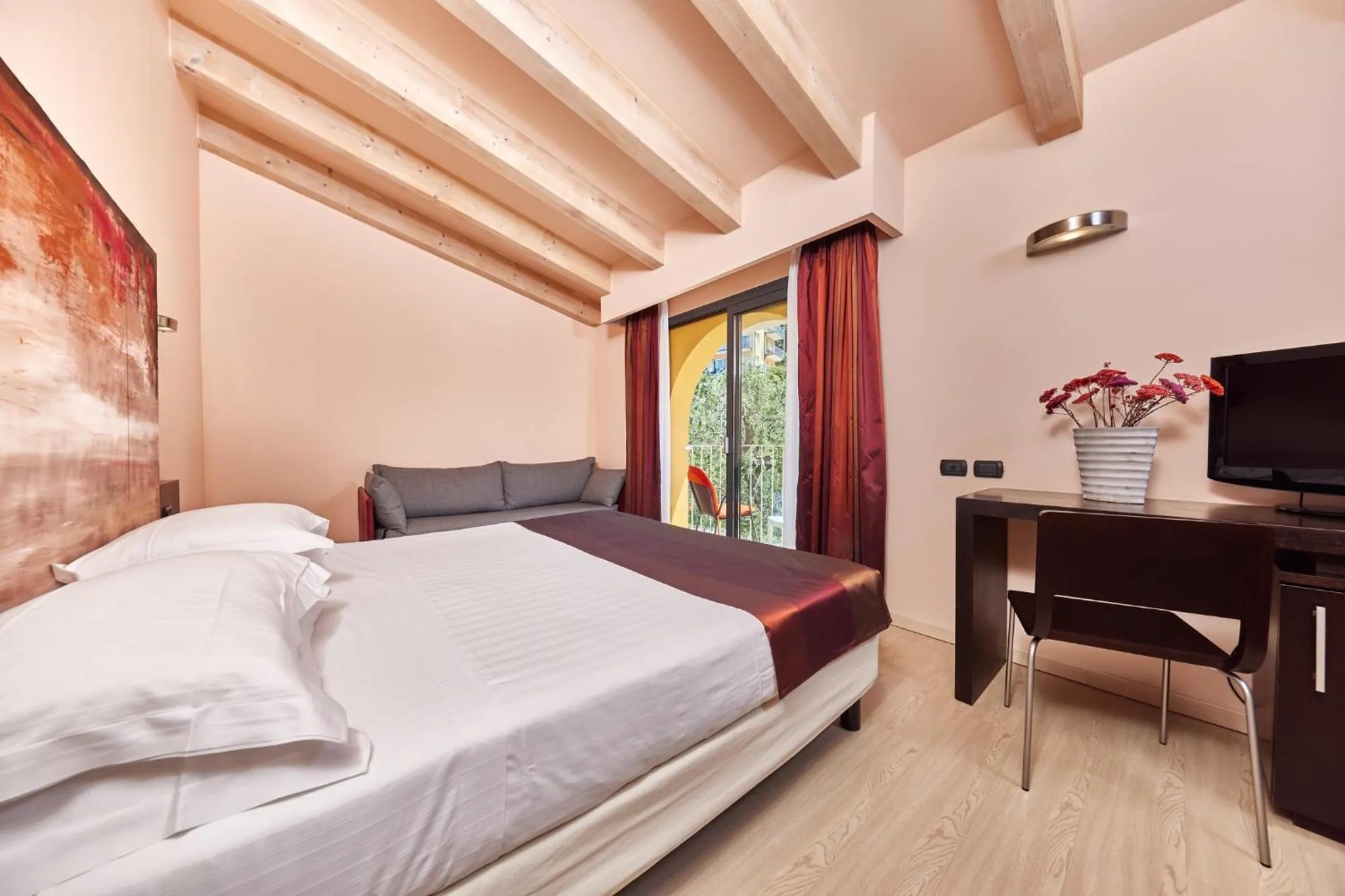 Photo of the whole room, Bed in Hotel Europa