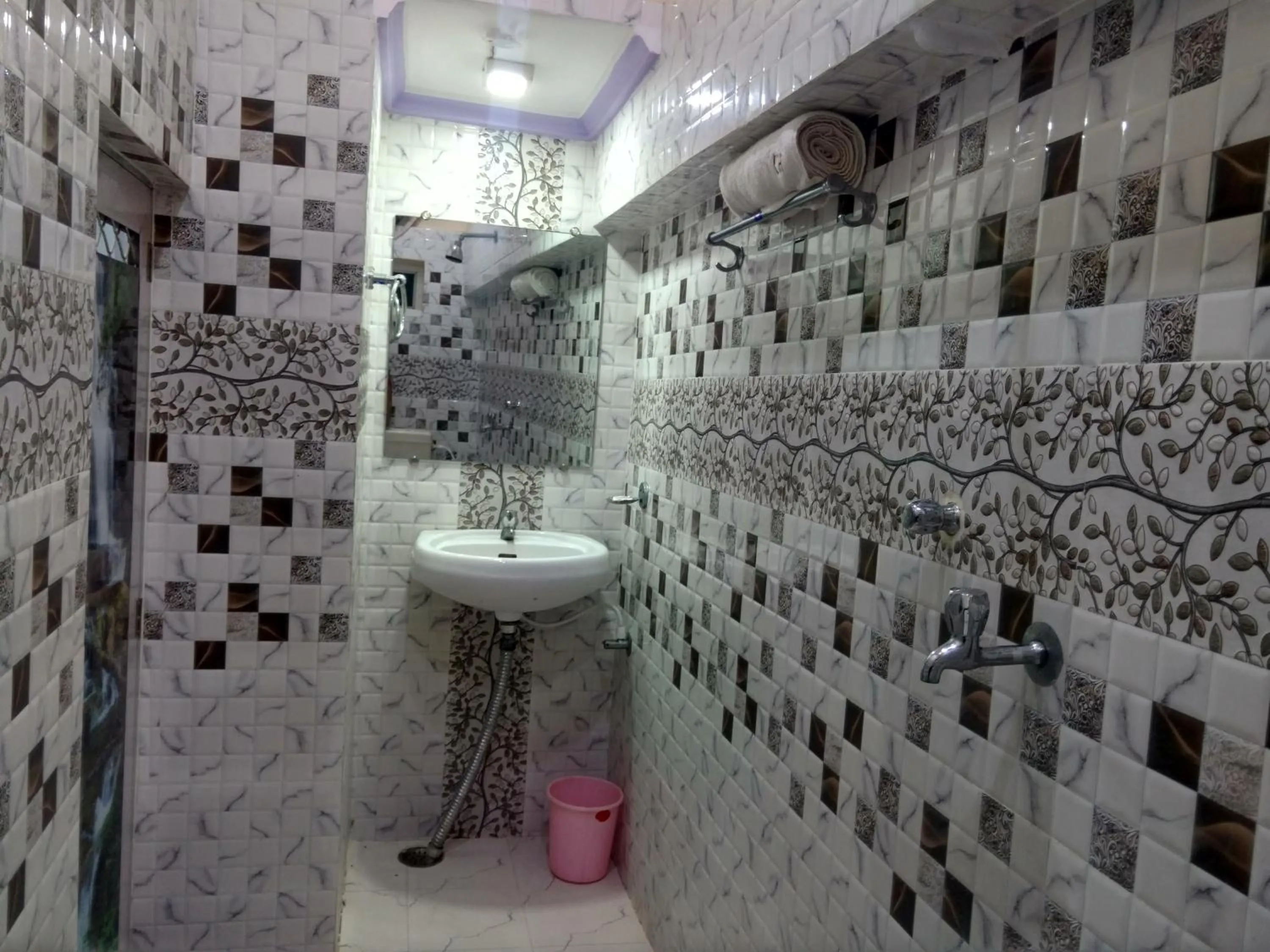 Bathroom in City Hotel