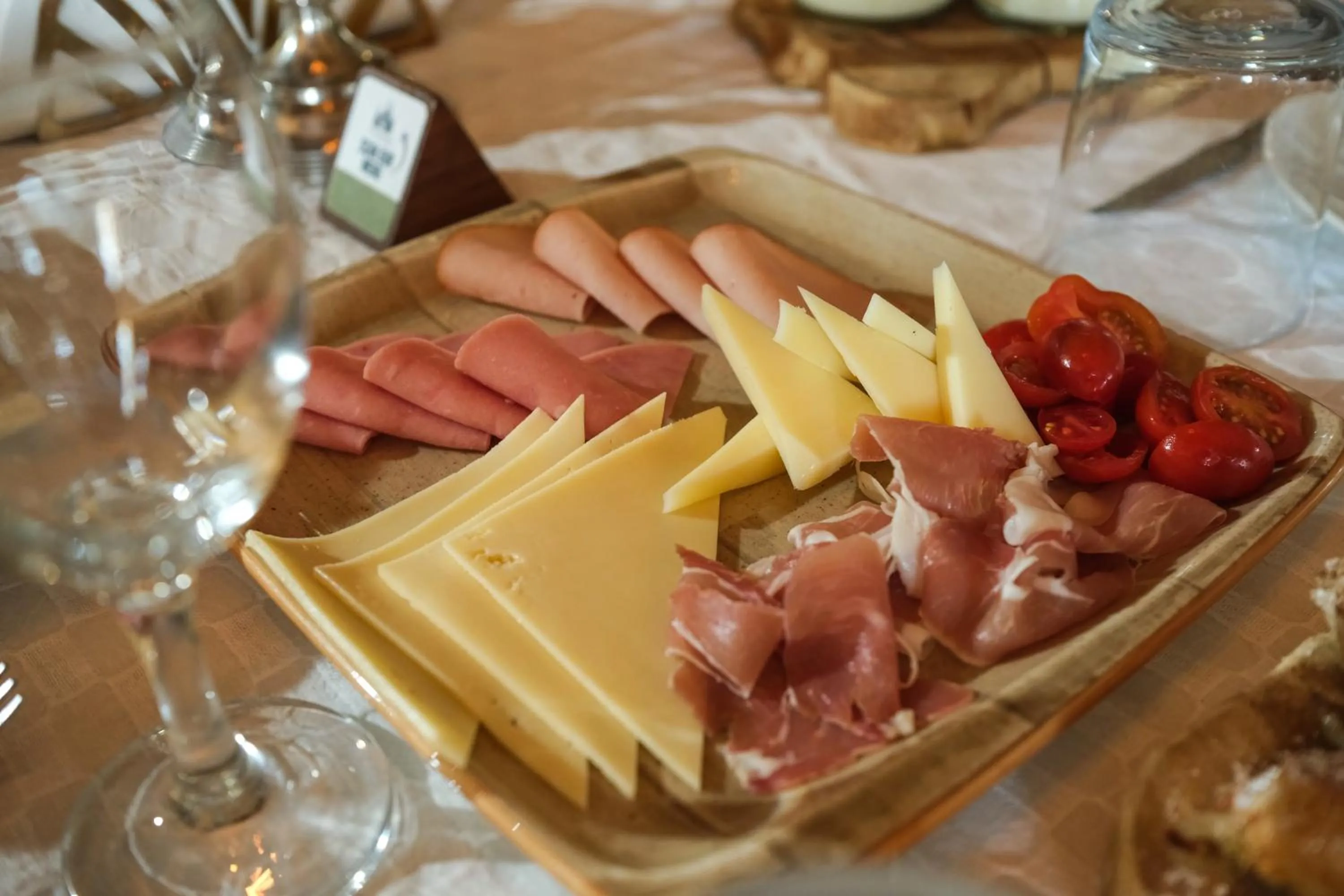 Restaurant/places to eat in Pindos Resort