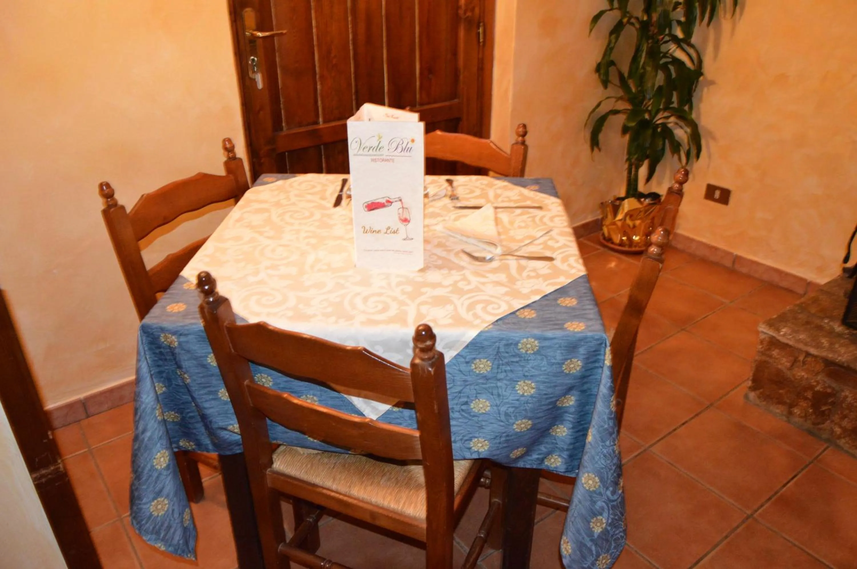 Restaurant/places to eat in Residence Verde Blu