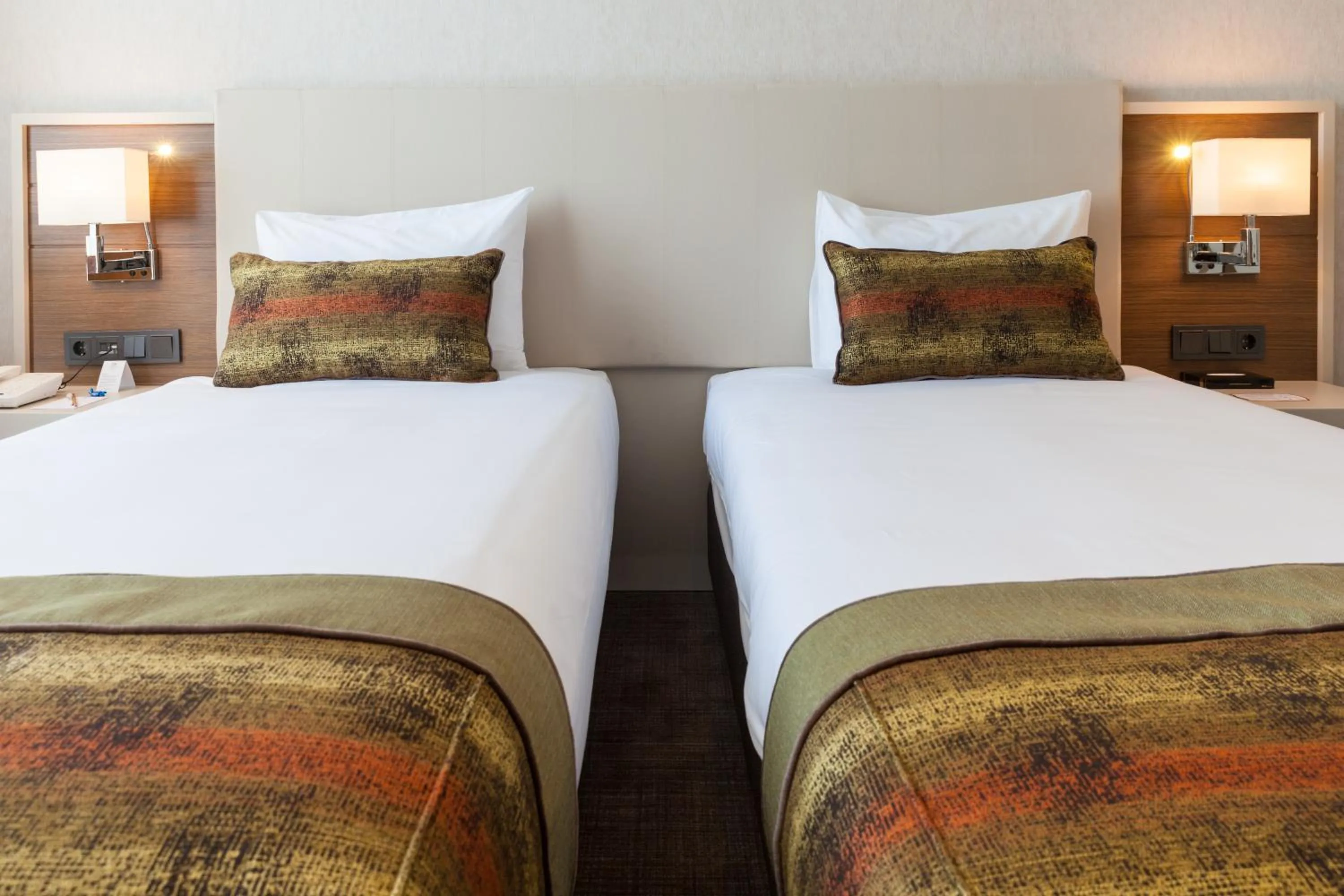 Bedroom, Bed in Hm Commerce Hotel