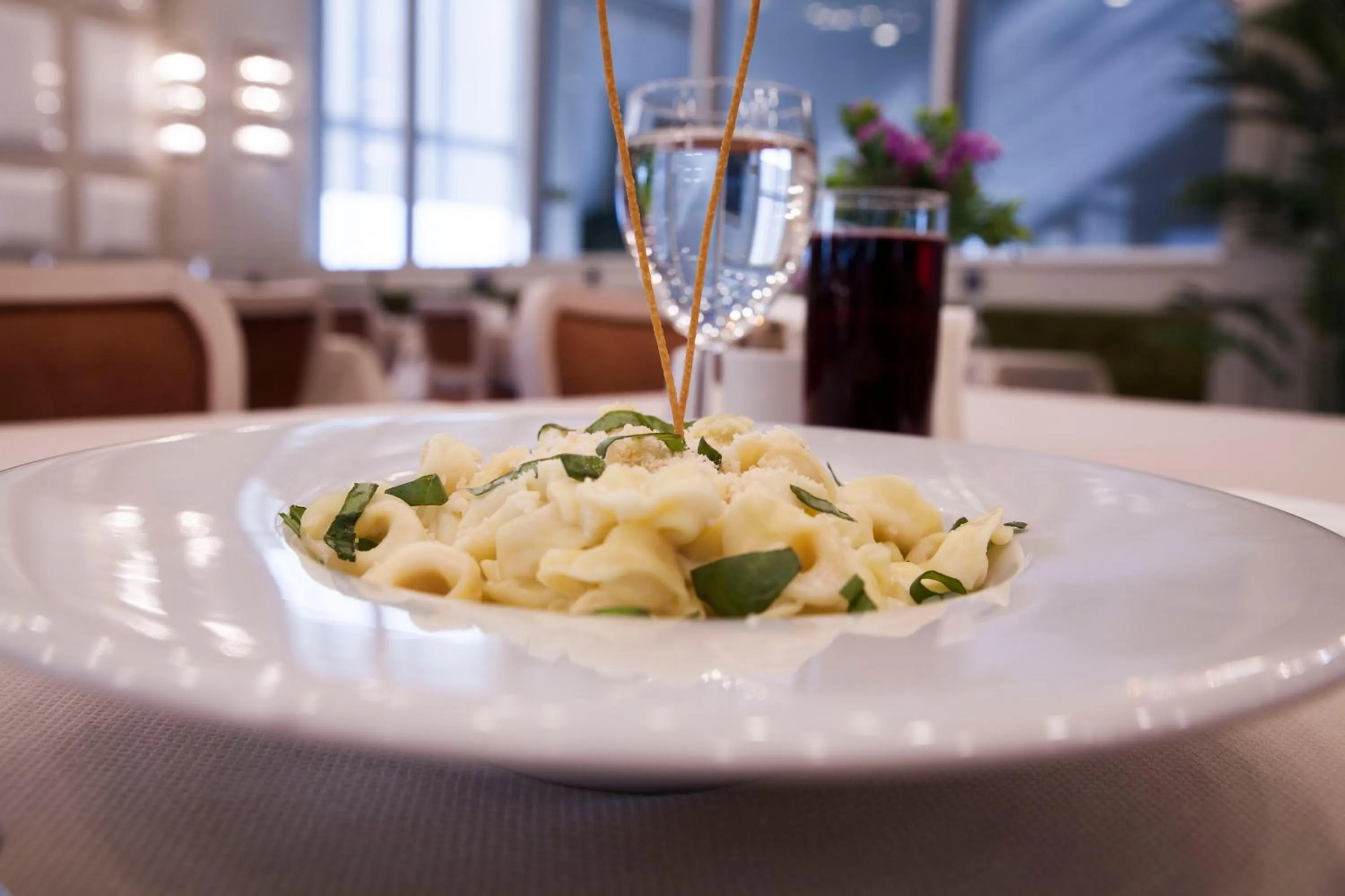 Food in Hm Commerce Hotel