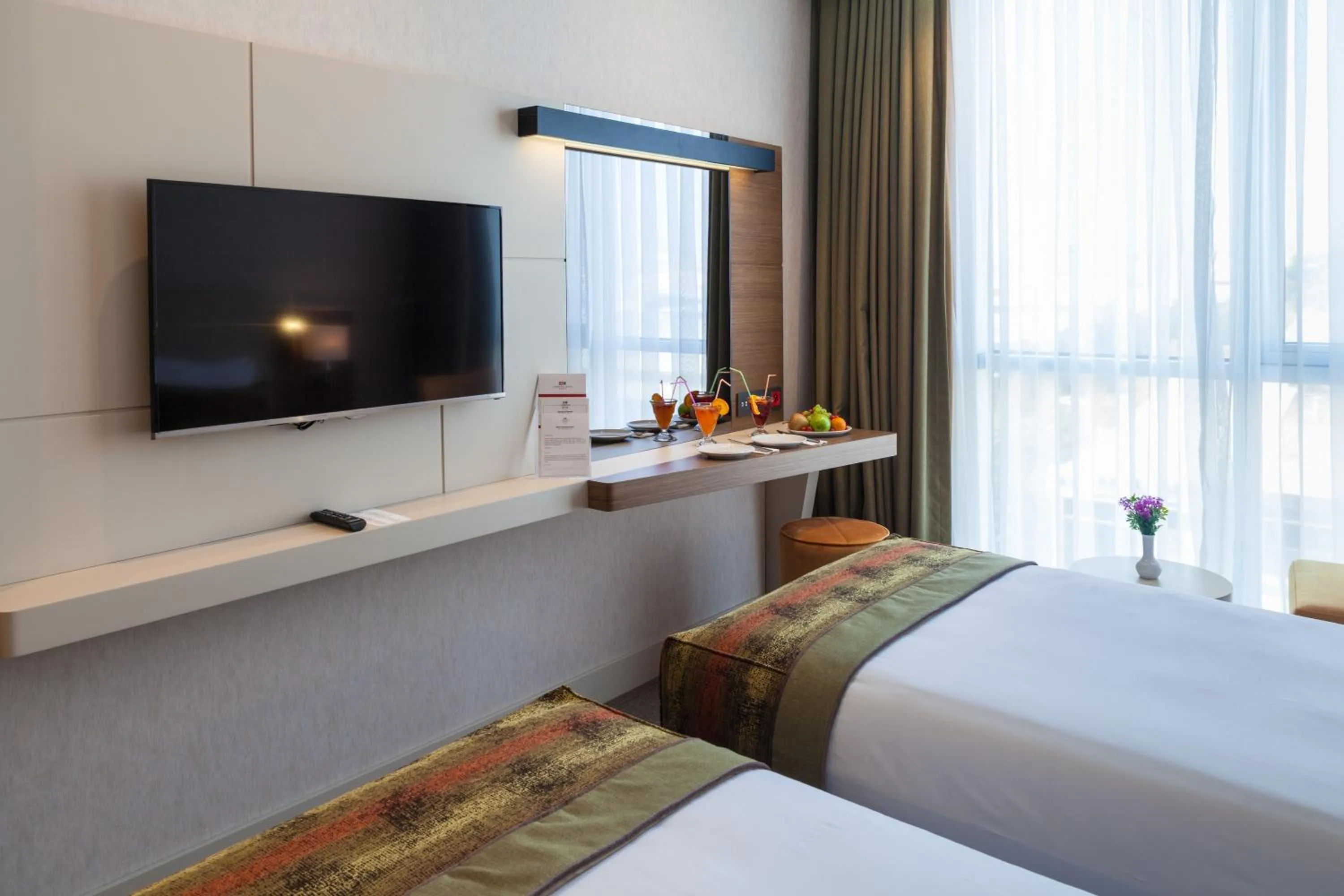 Photo of the whole room, Bed in Hm Commerce Hotel