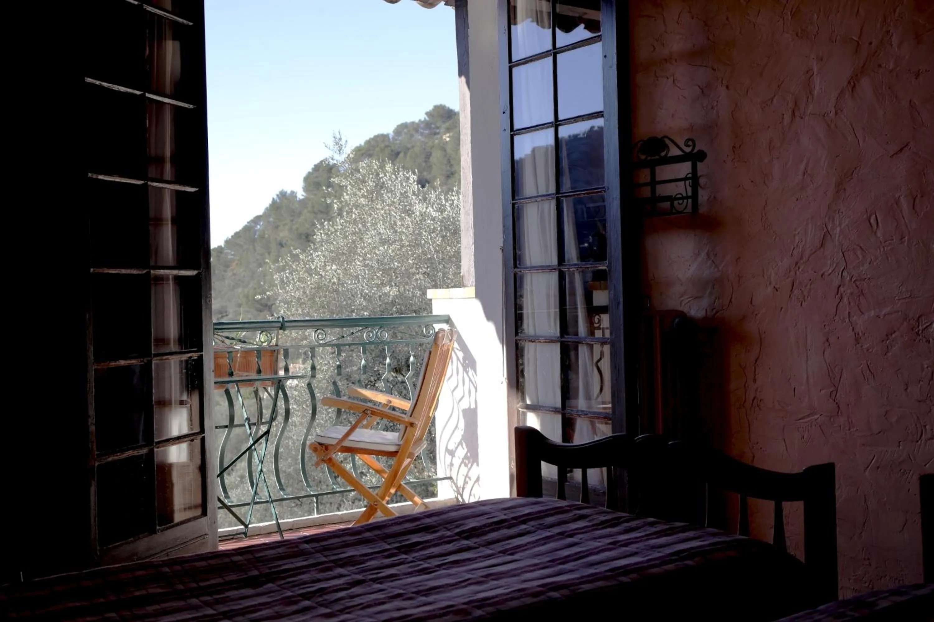 Decorative detail in Auberge De La Madone