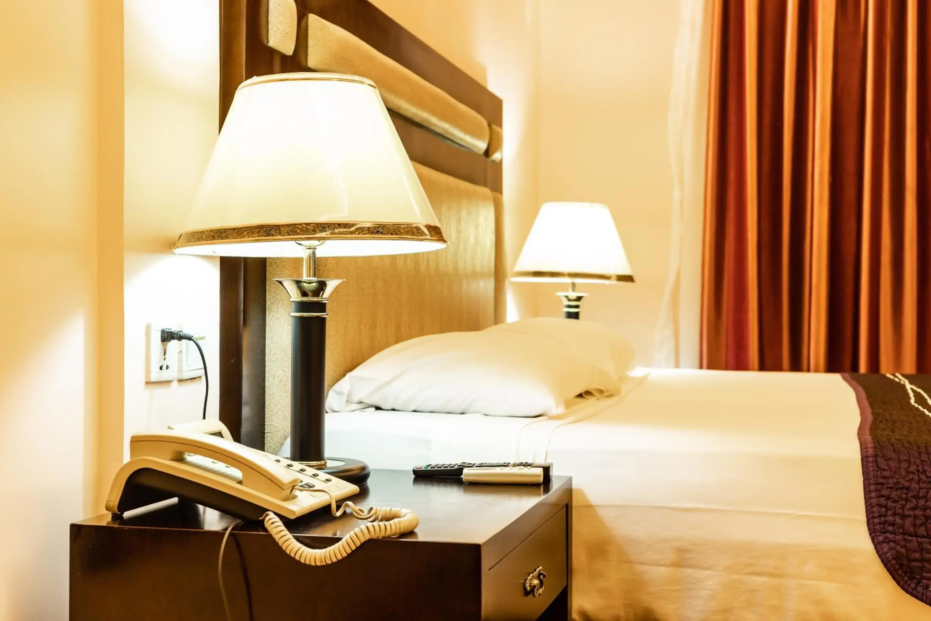 Large Double Room in Bravia Eco Hotel Lome Large Double Room in Bravia Eco Hotel Lome