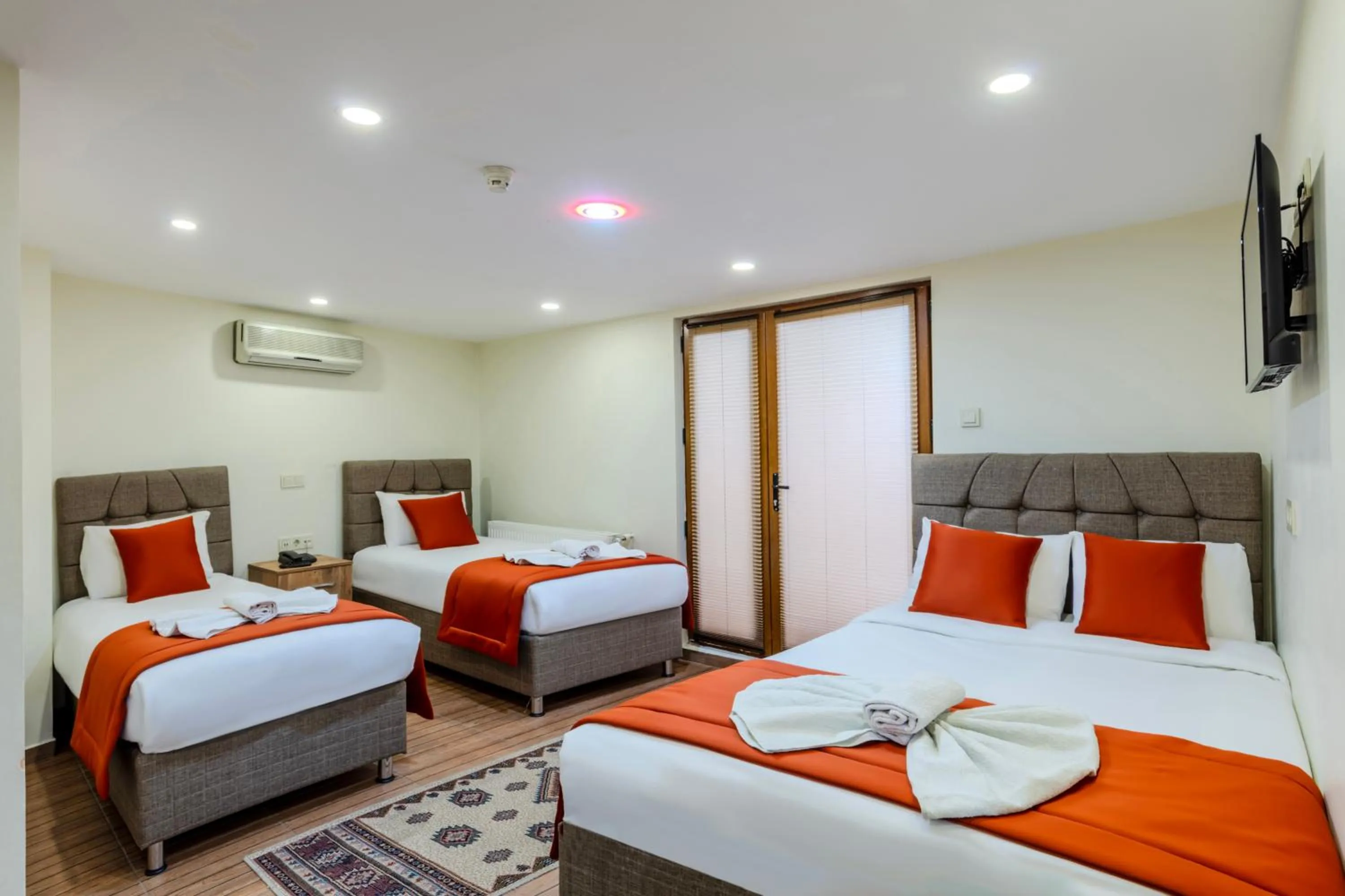 Bed in Hotel Silviya