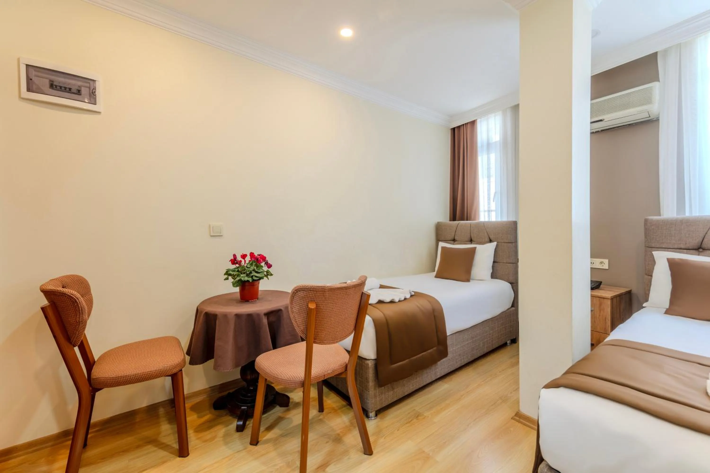 Bed in Hotel Silviya