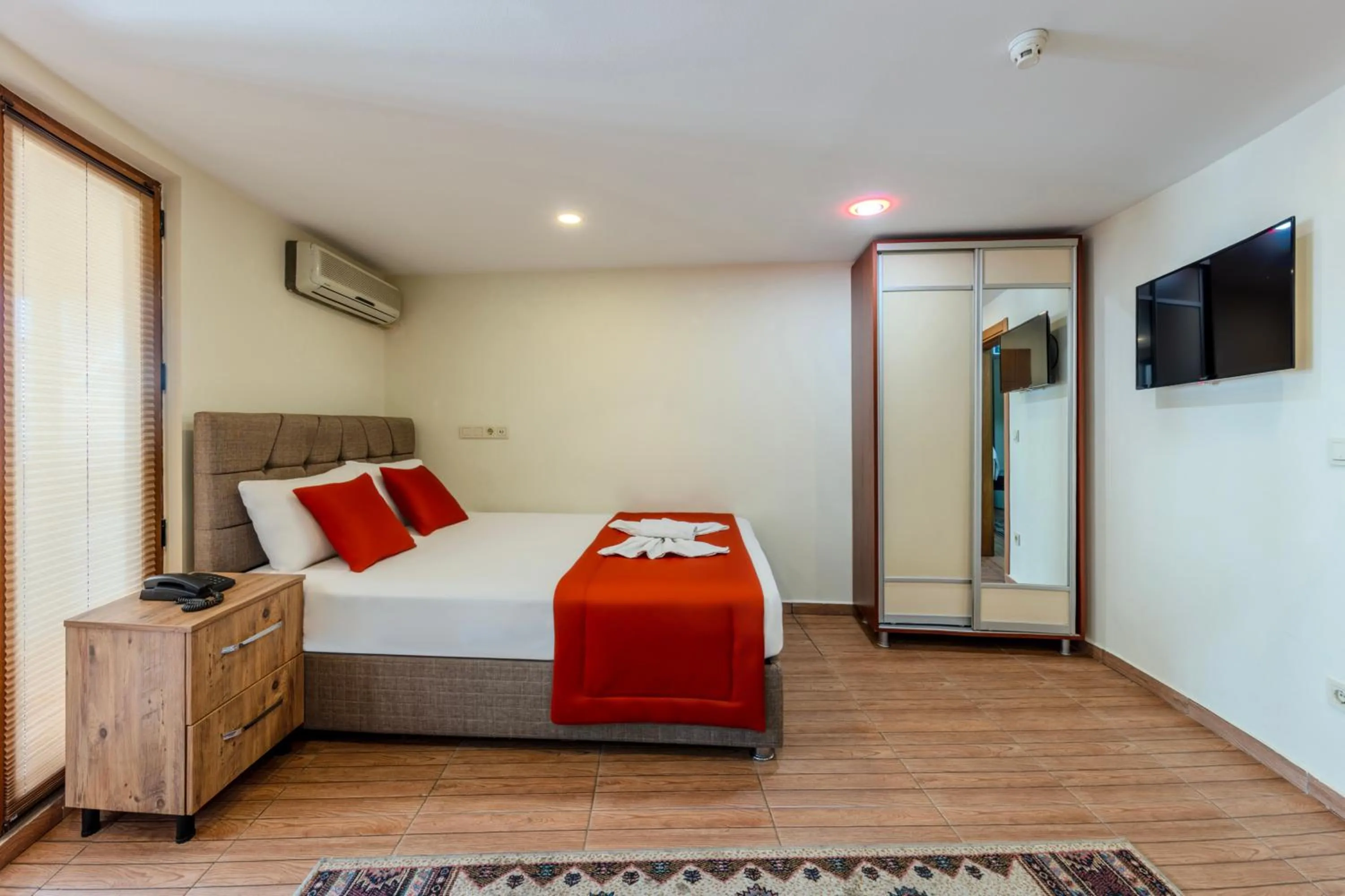 Bed in Hotel Silviya