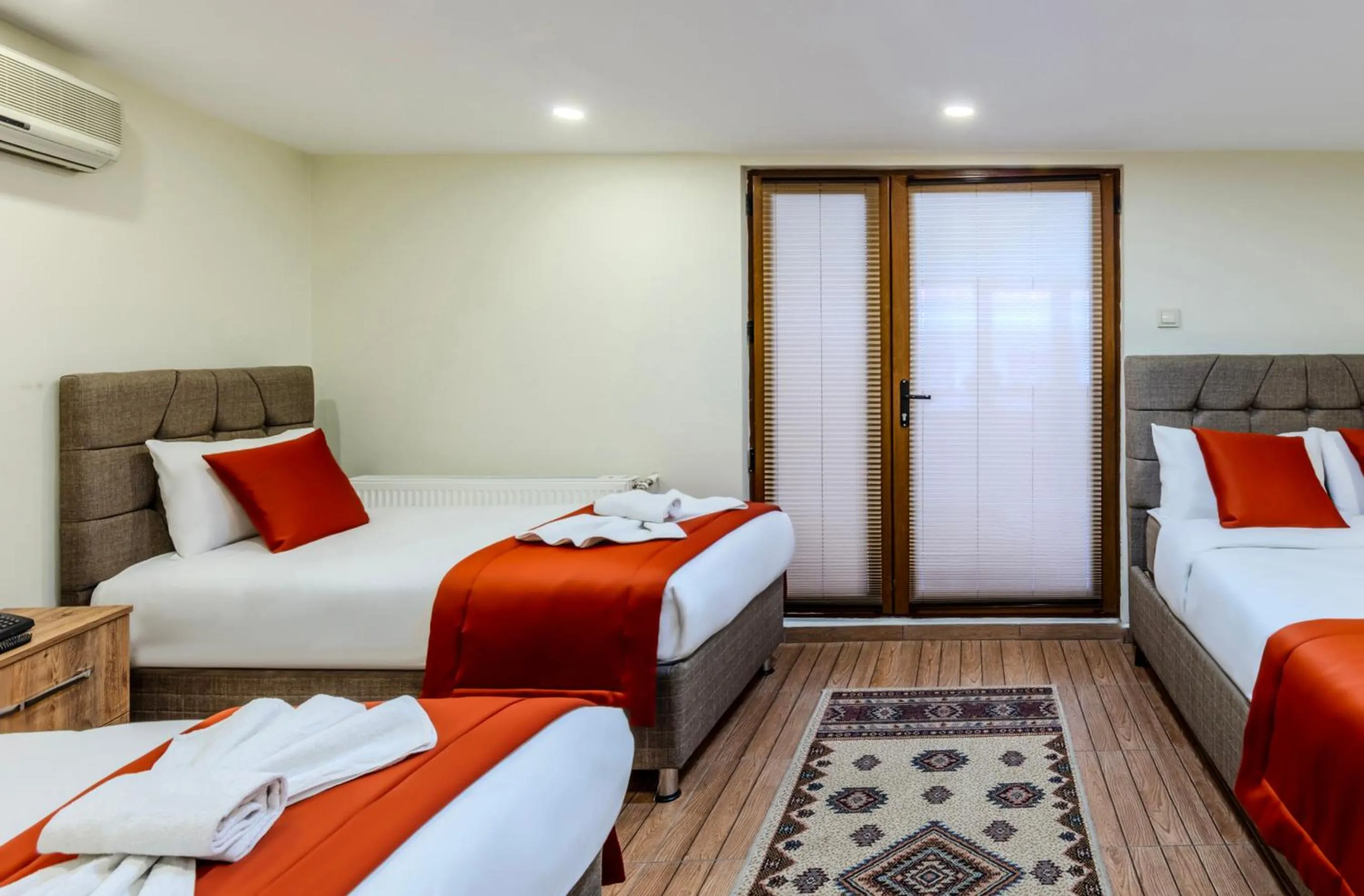 Bed in Hotel Silviya