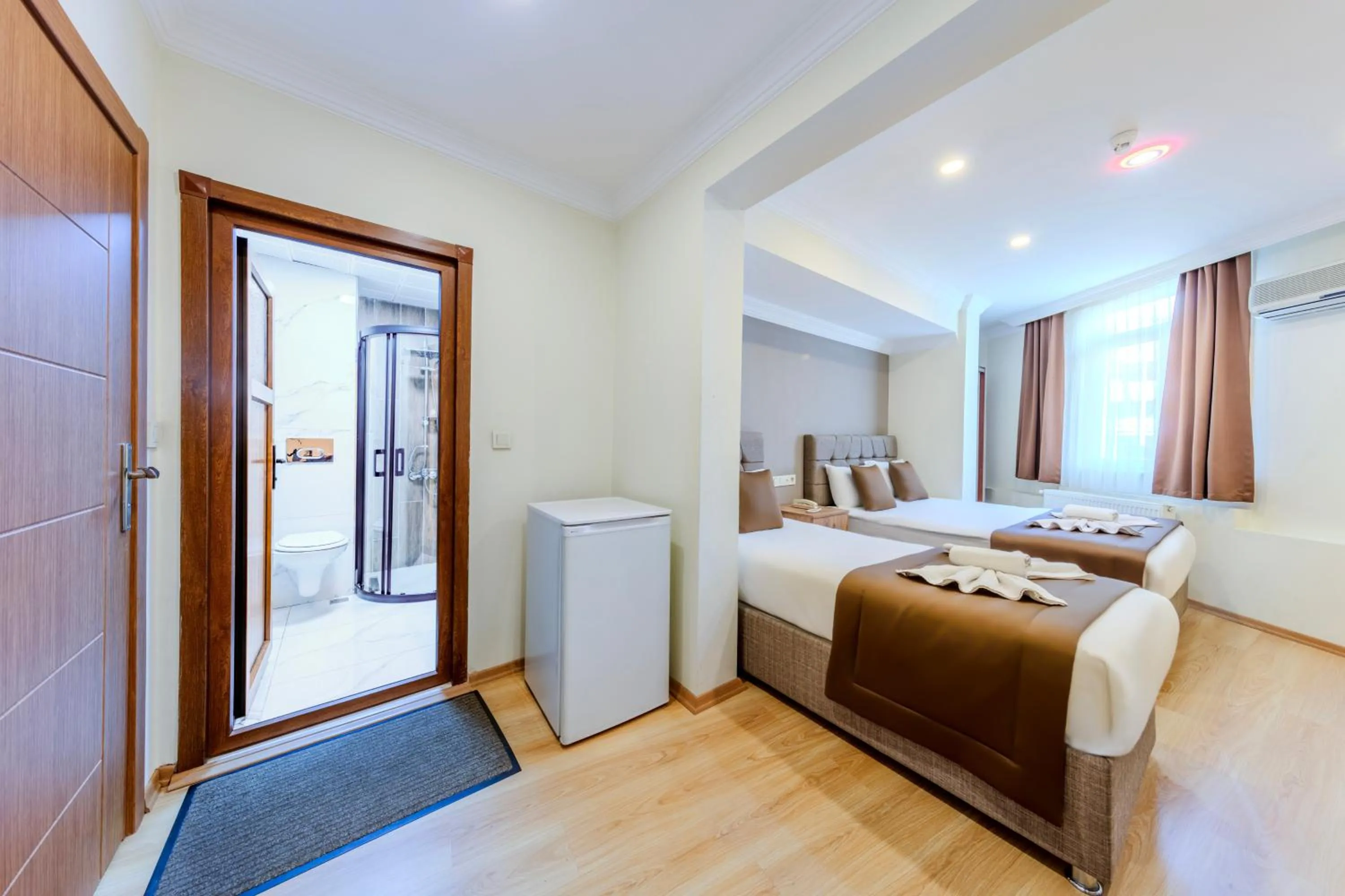 Bed in Hotel Silviya