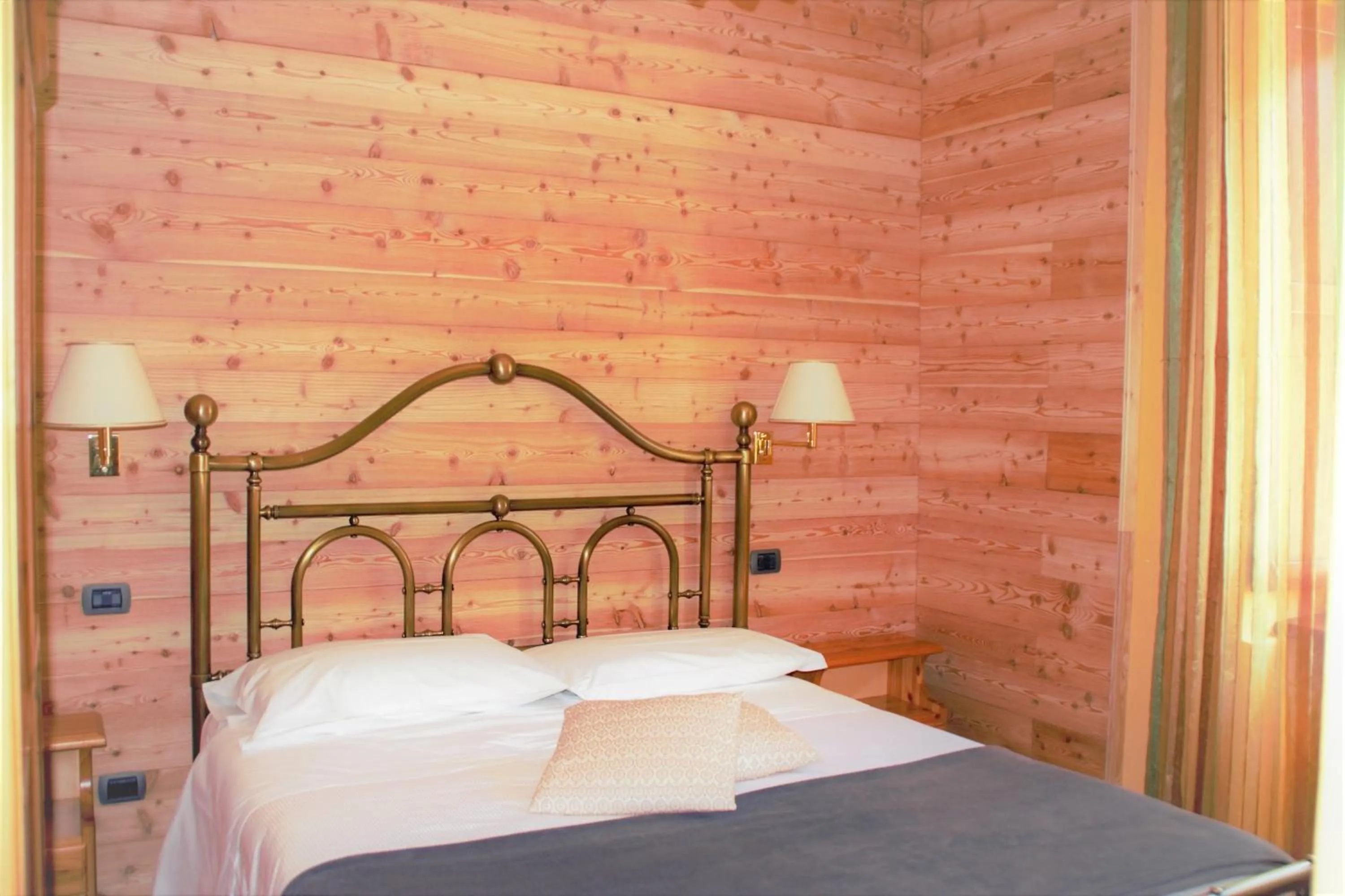 Bed in Hotel Banchetta