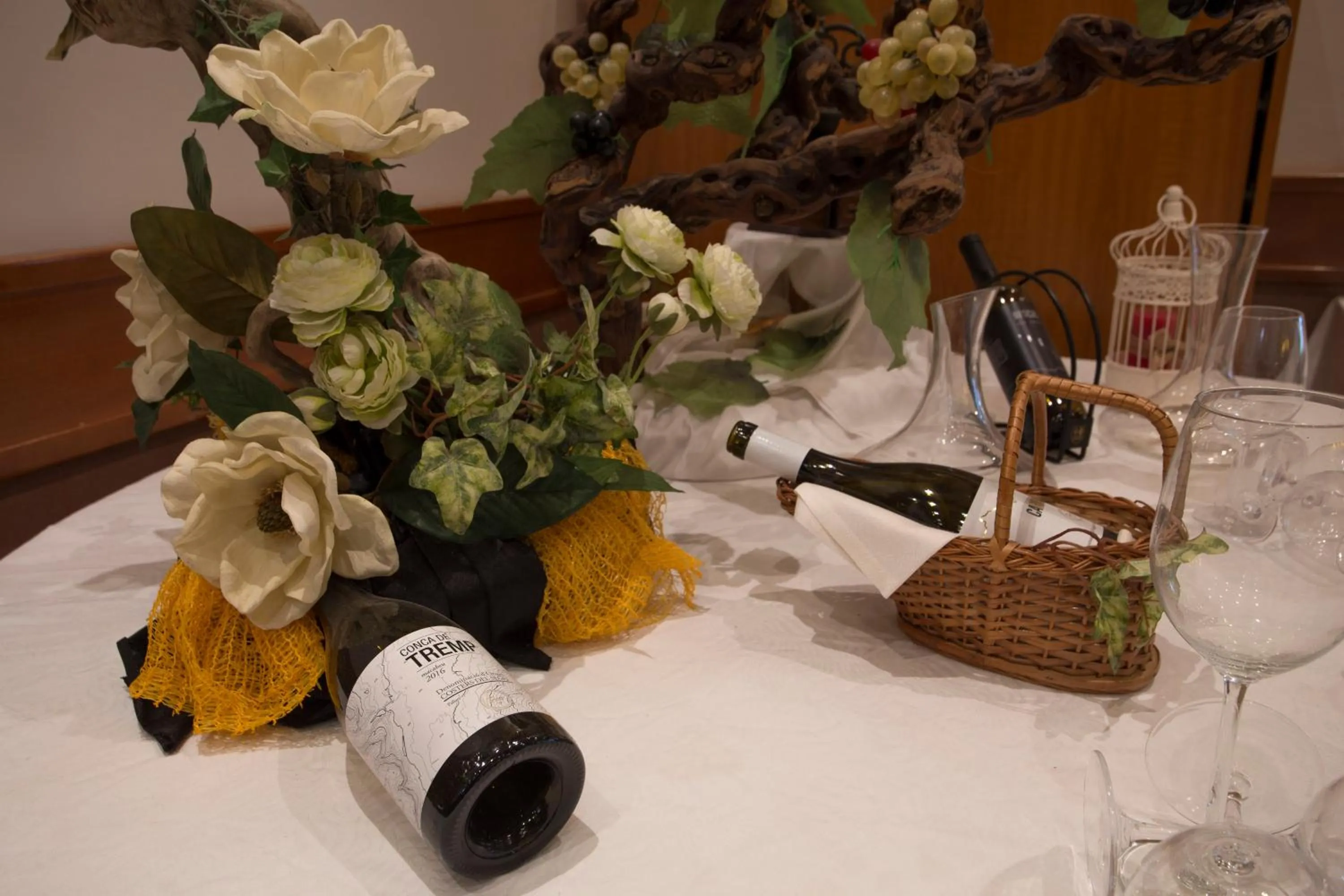 Restaurant/places to eat in Hotel Segle XX