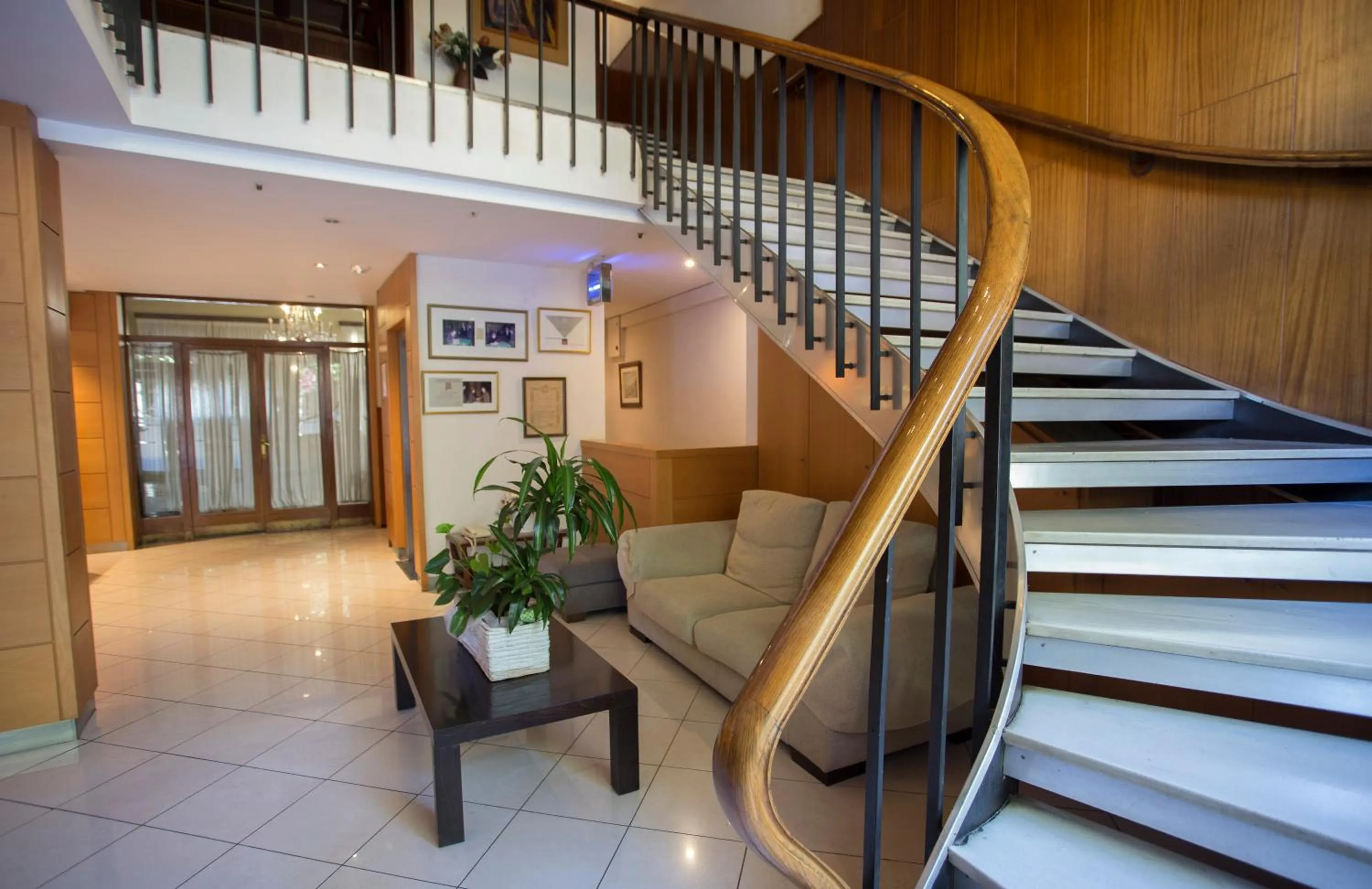 Lobby or reception in Hotel Segle XX