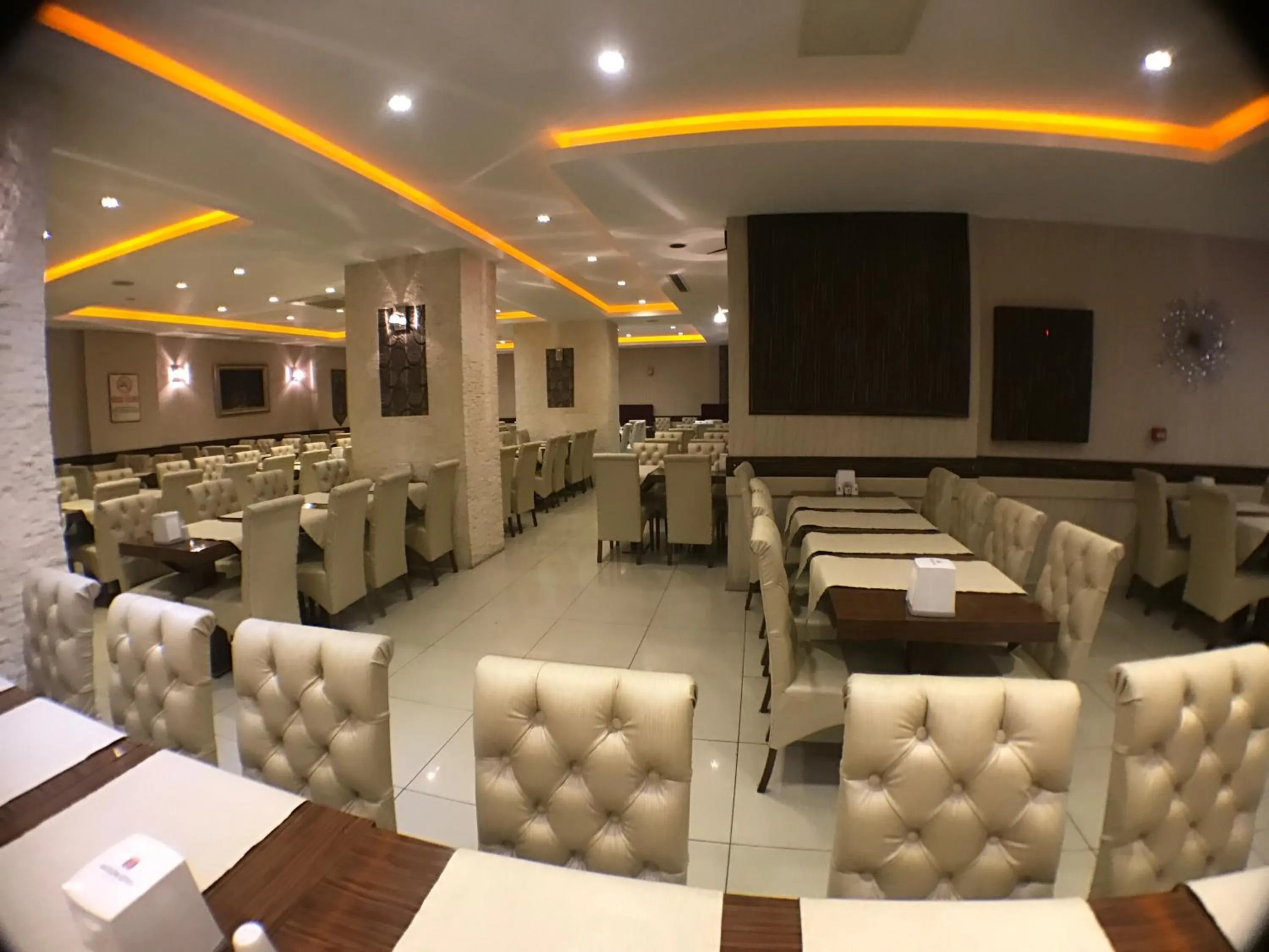 Restaurant/places to eat in Akgun Hotel Beyazit