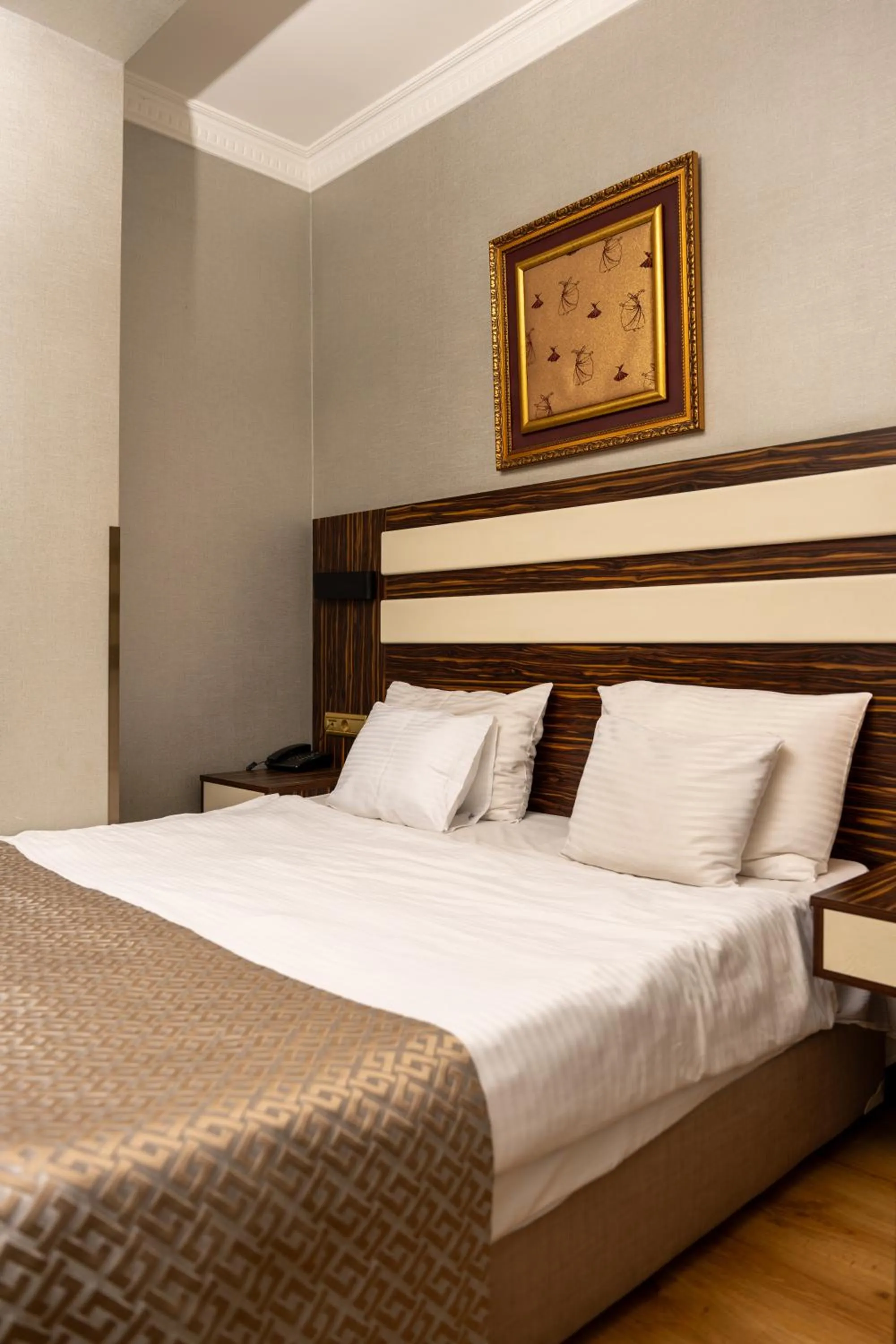 Bed in Akgun Hotel Beyazit