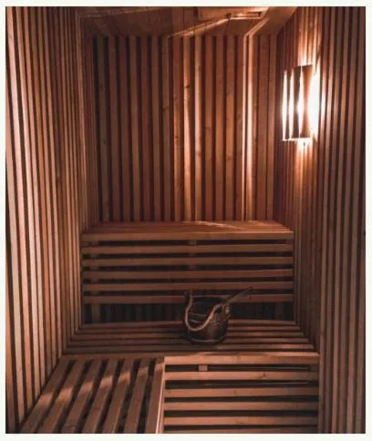 Hot Spring Bath in Hotel Noreg