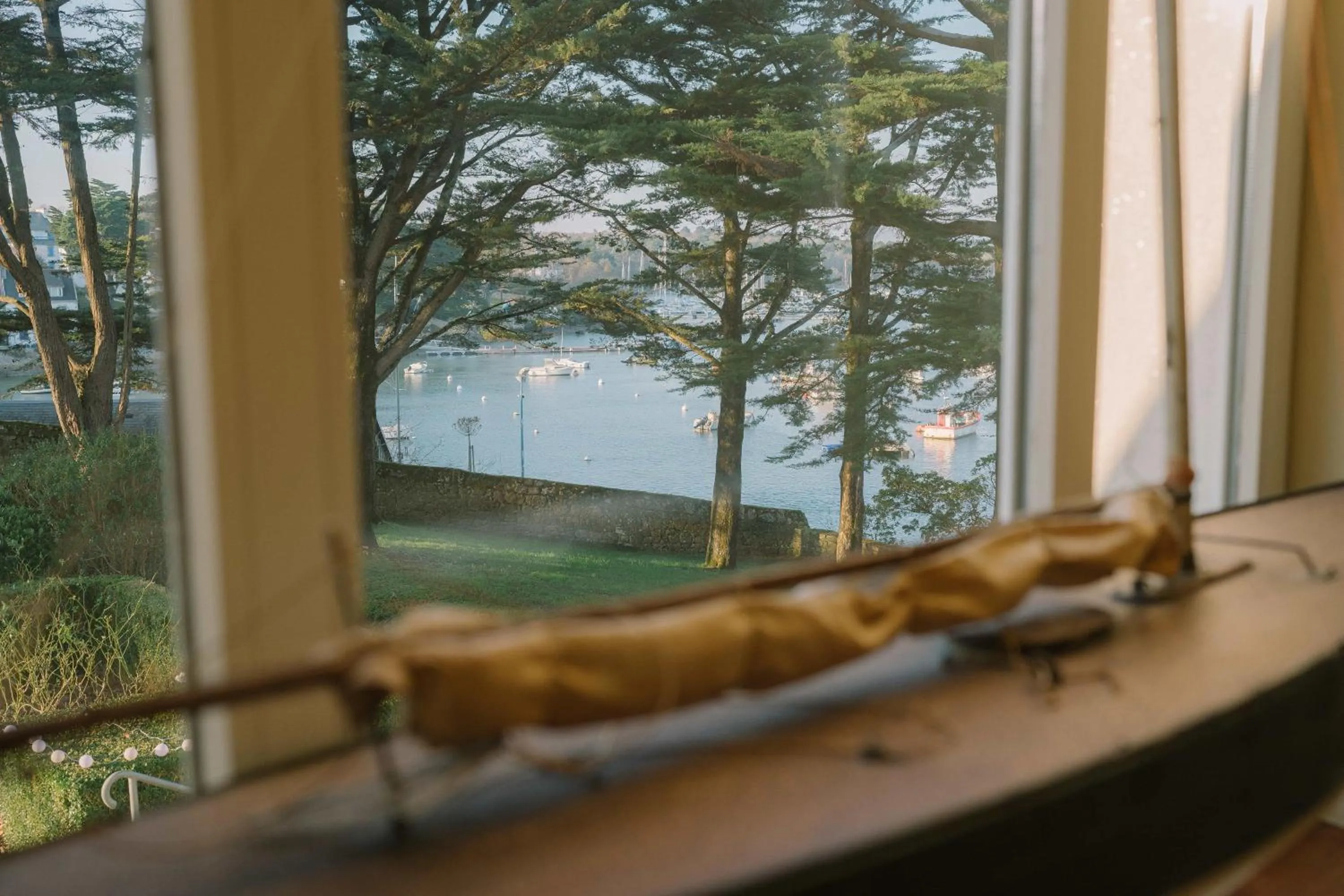 Property building in Villa Tri Men