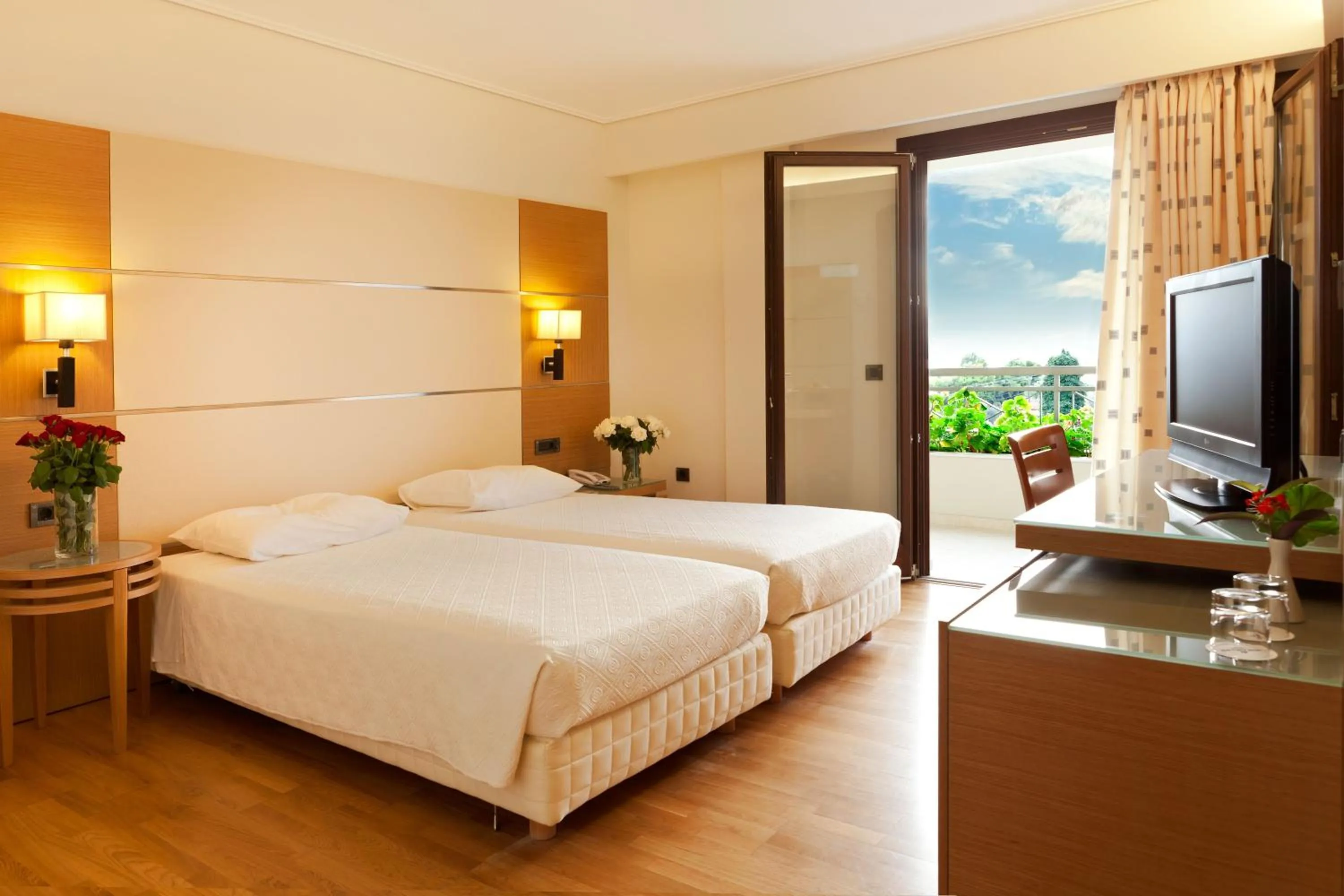 Photo of the whole room, Bed in Miramare