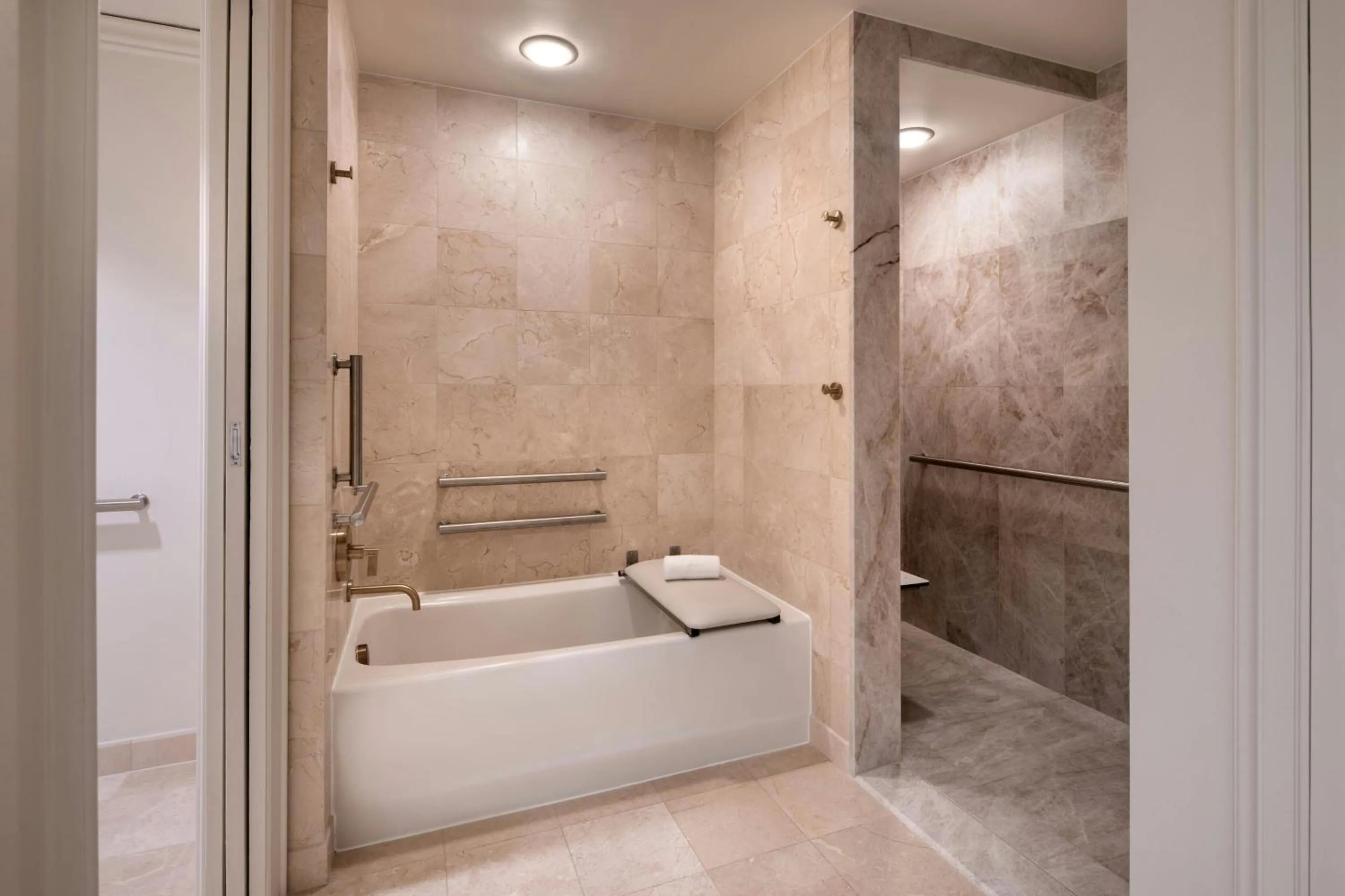 Photo of the whole room in The Ritz-Carlton Key Biscayne, Miami