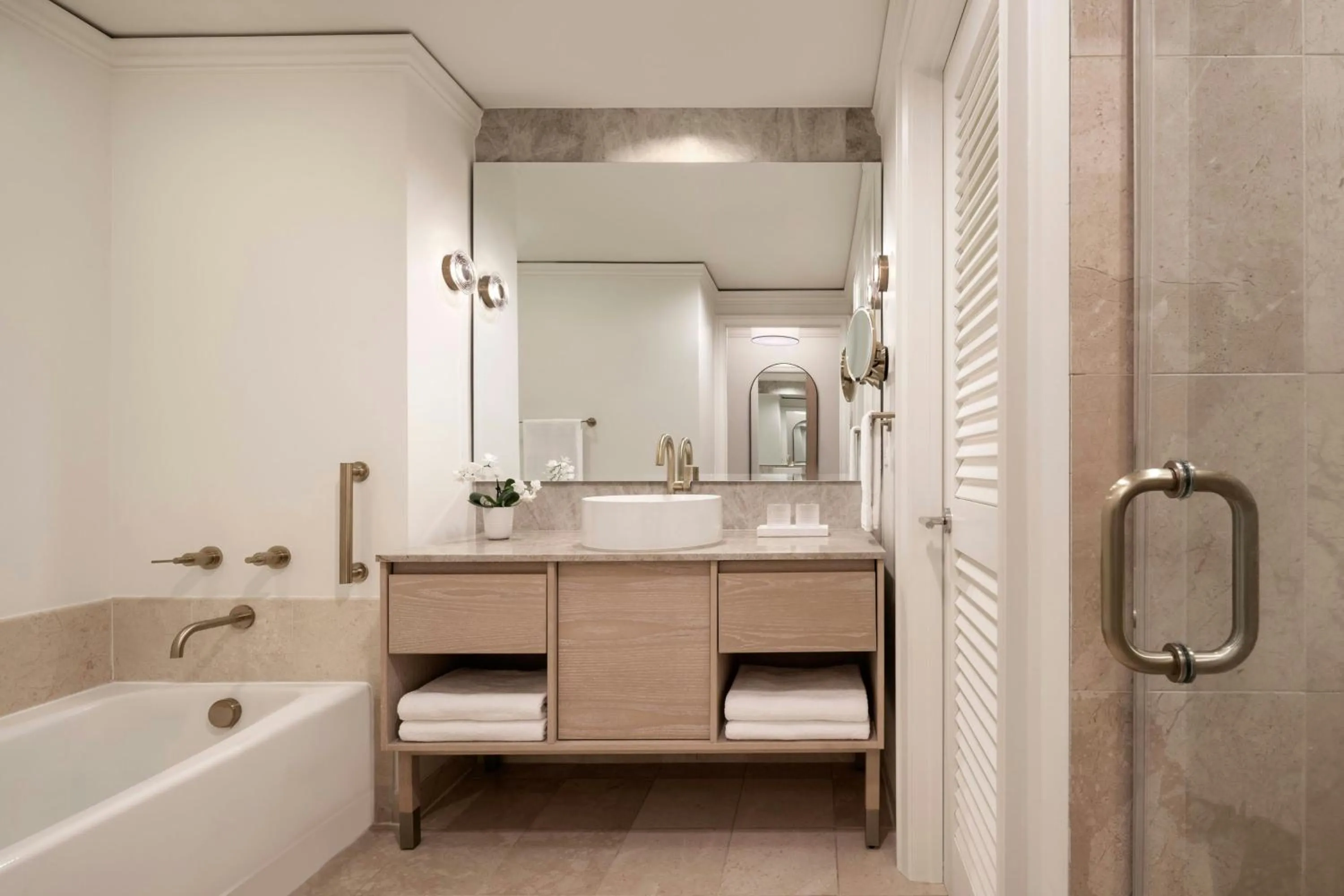 Photo of the whole room in The Ritz-Carlton Key Biscayne, Miami