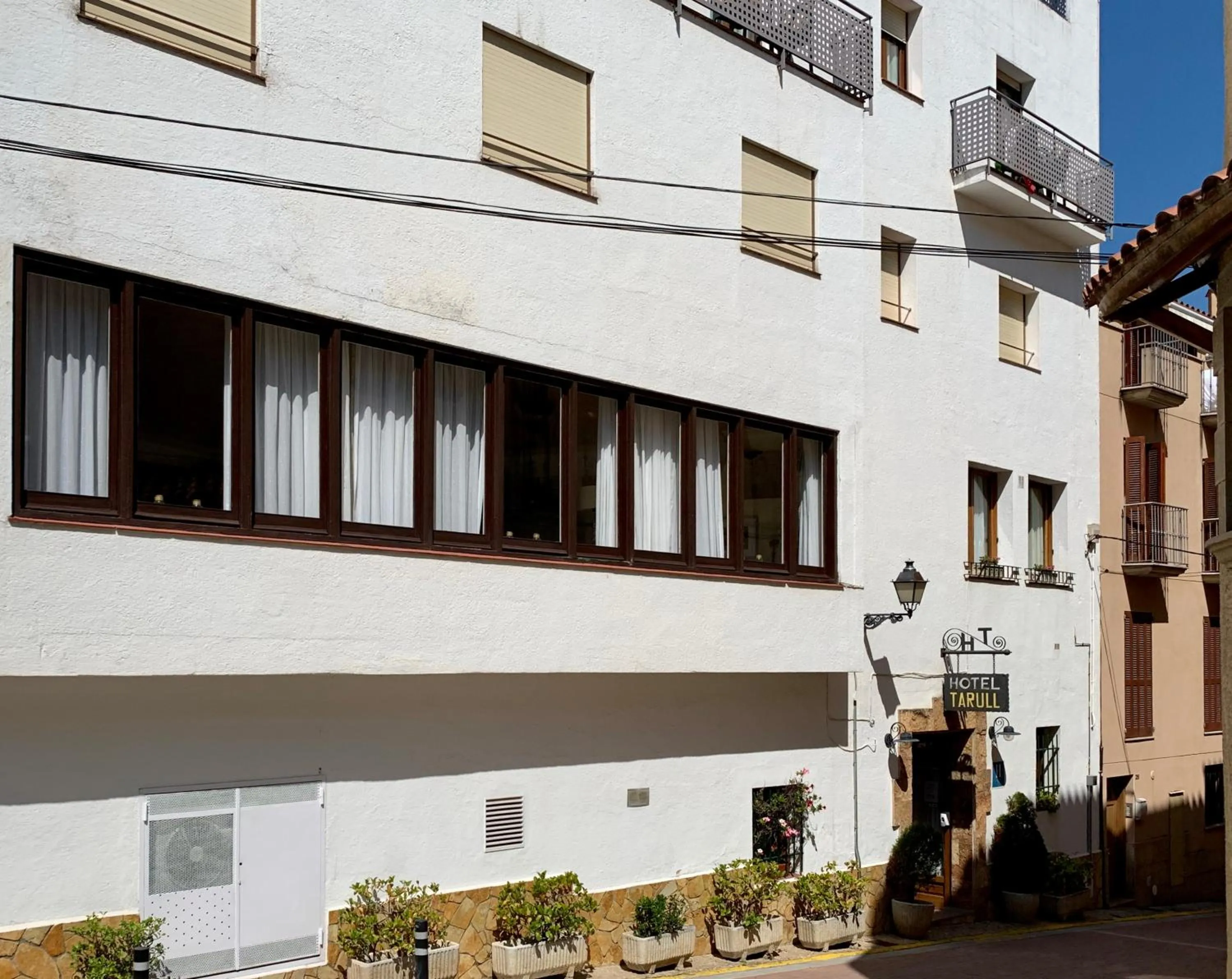 Property building in Tarull