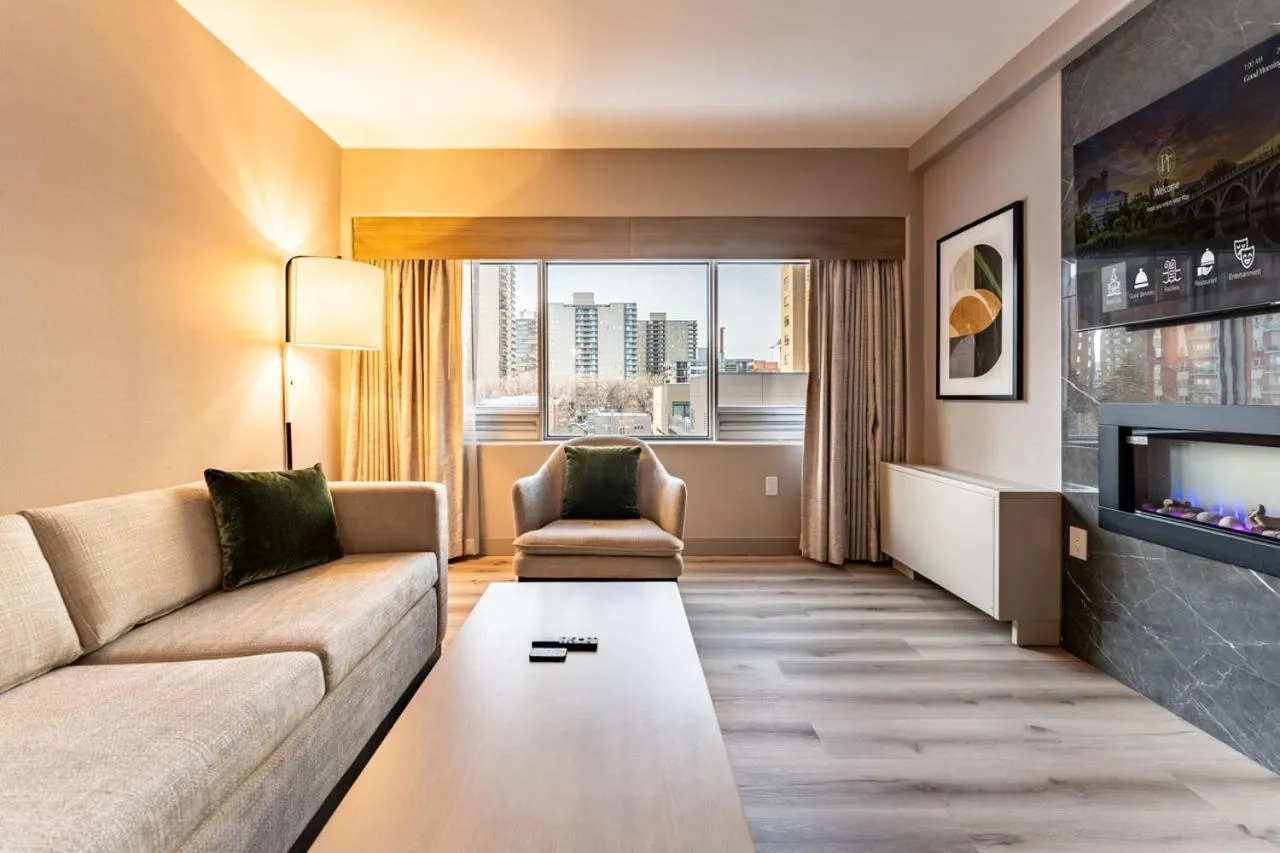 Bed in Park Town Hotel