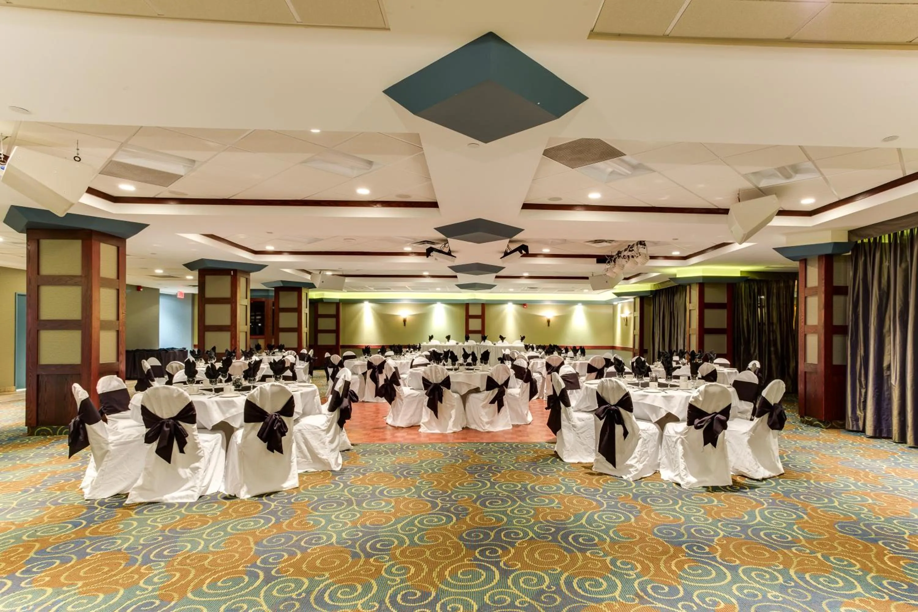 Banquet/Function facilities in Park Town Hotel
