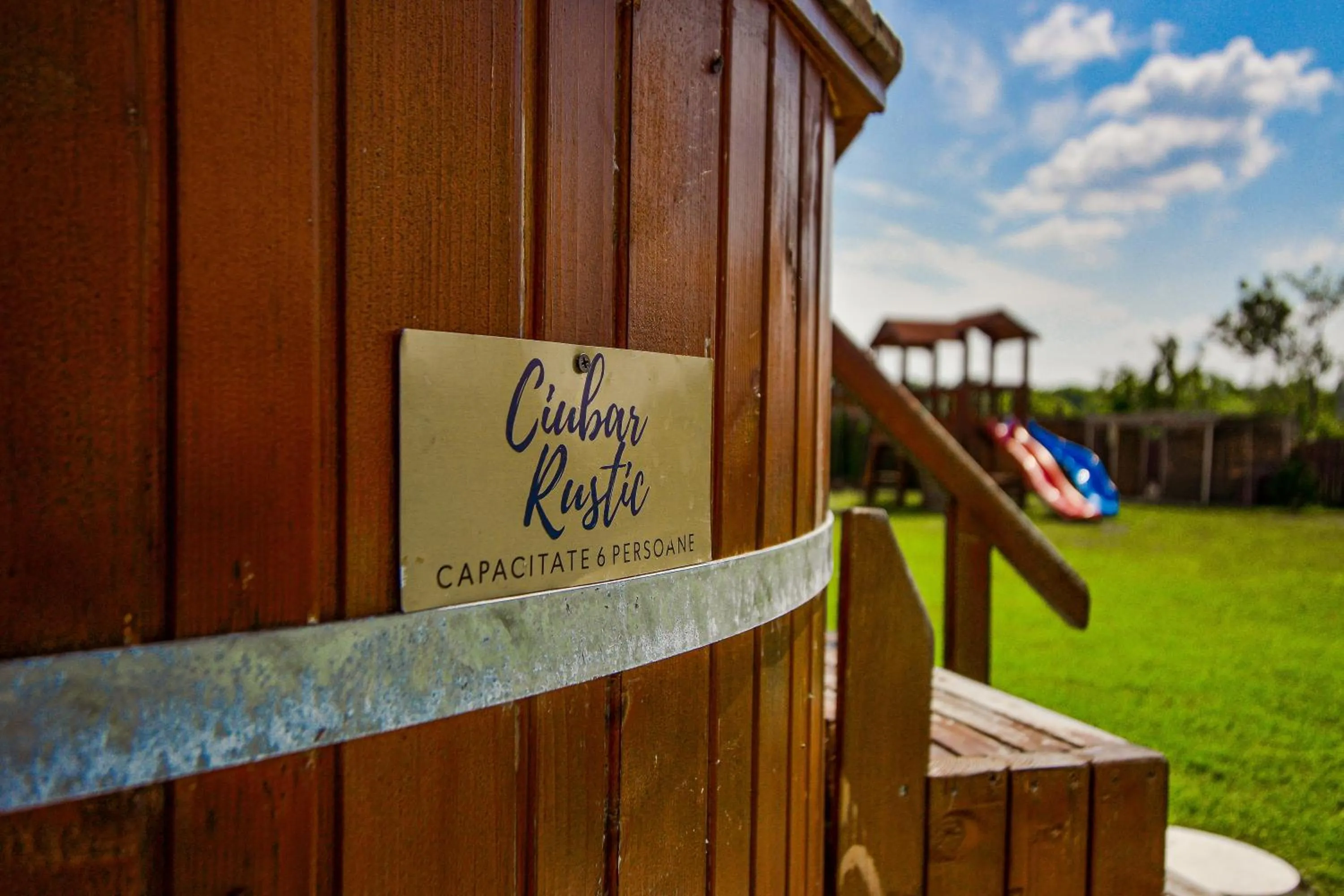 Garden in Pensiunea Ovidiu