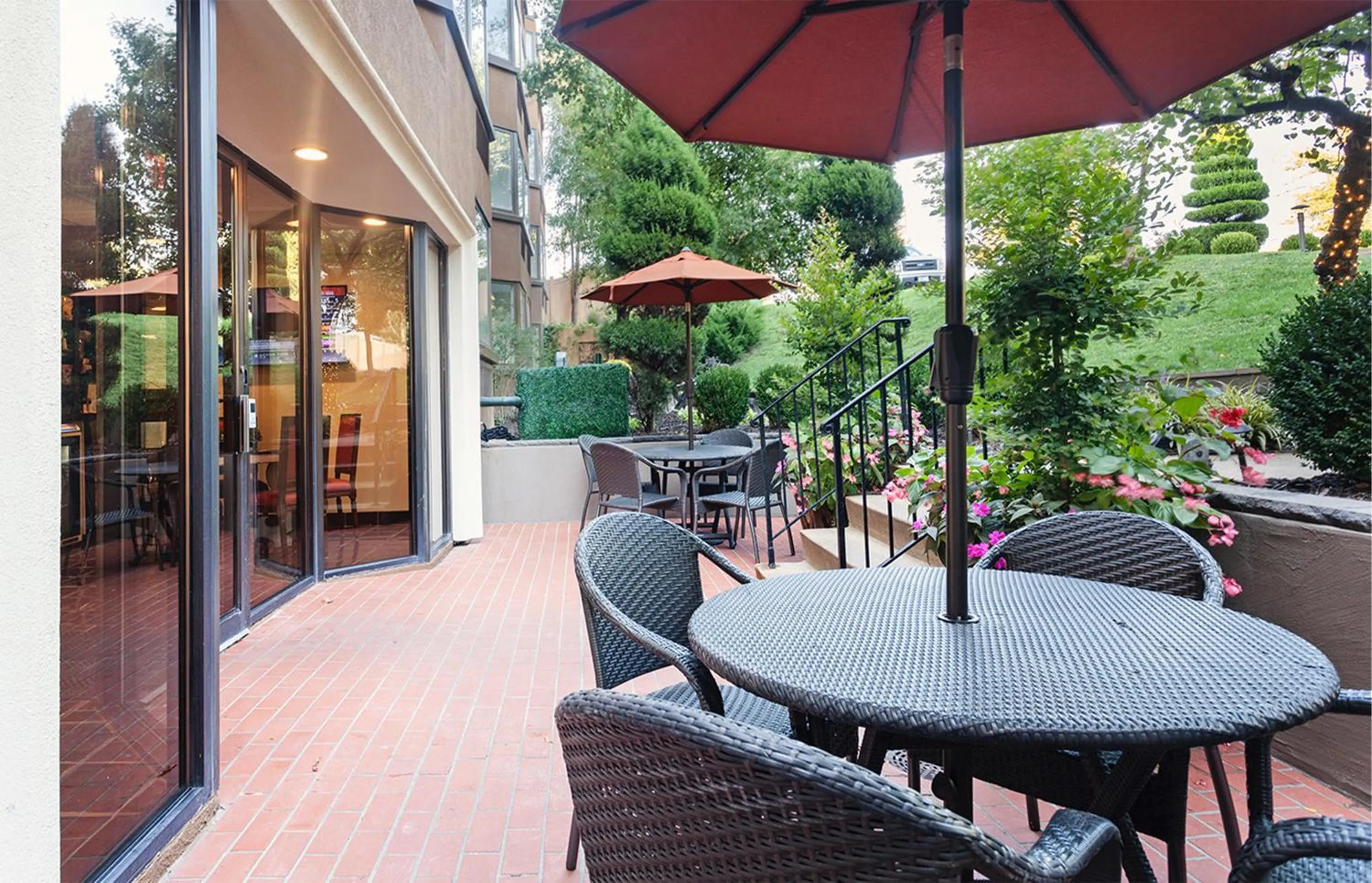 Property building in Seville Plaza Hotel, Trademark Collection by Wyndham