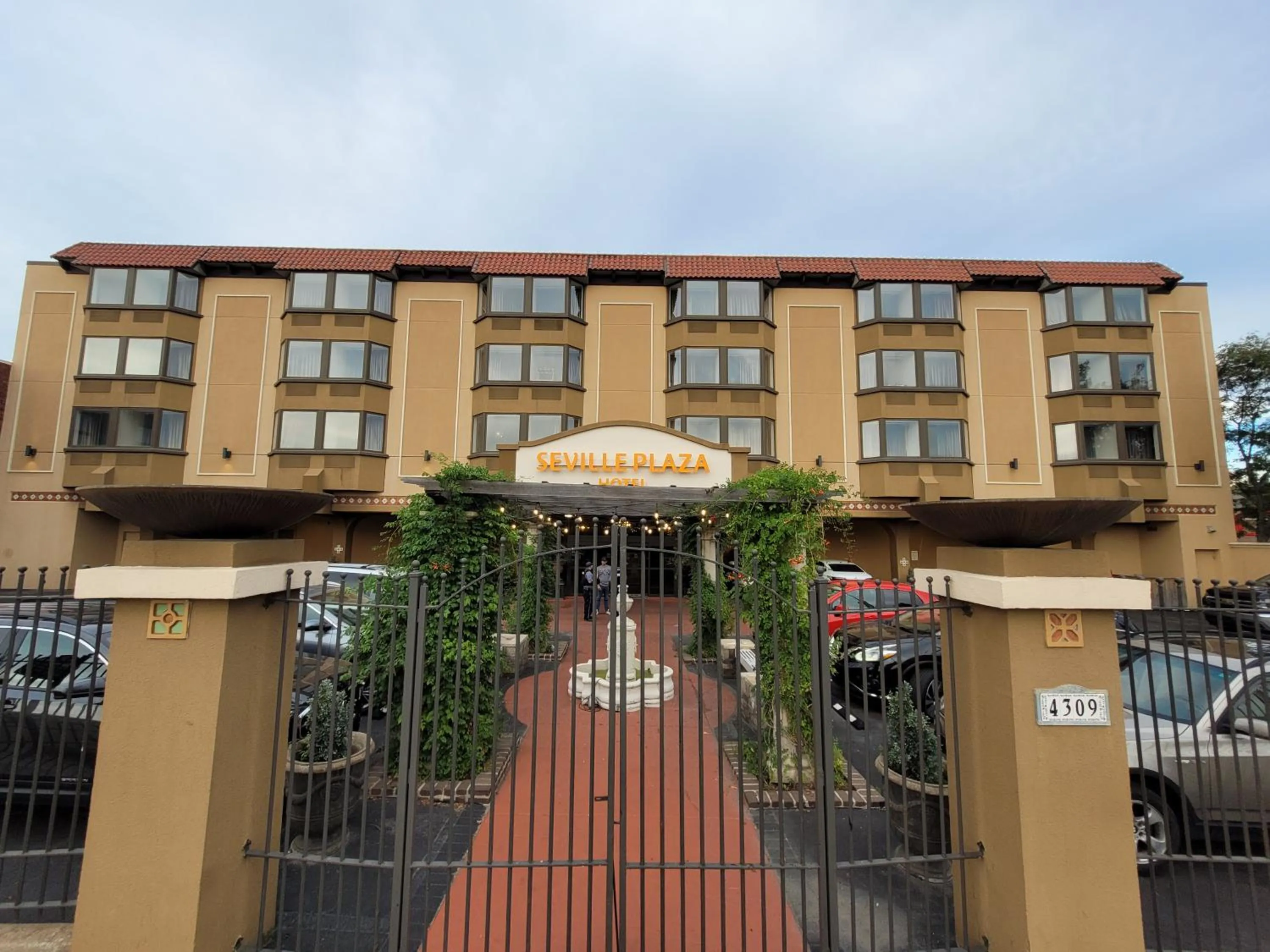 Property building in Seville Plaza Hotel, Trademark Collection by Wyndham