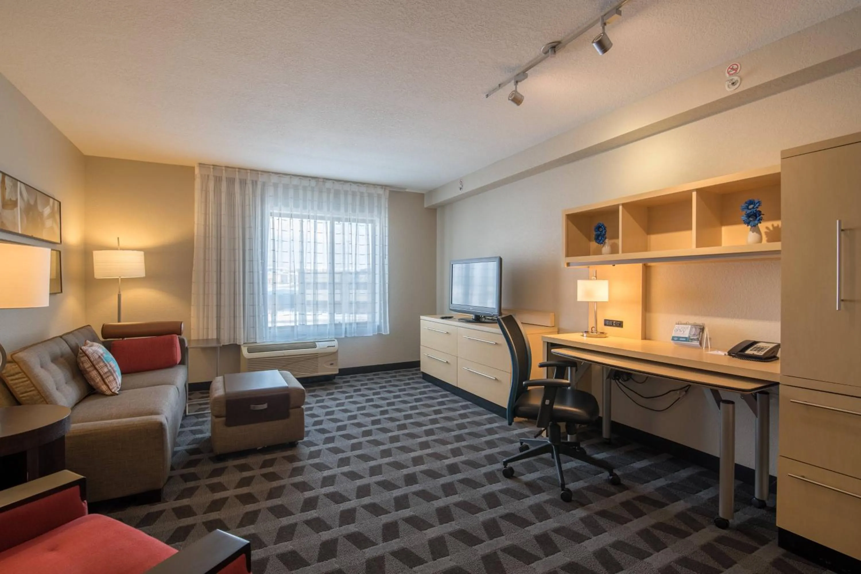 Living room in TownePlace Suites by Marriott Provo Orem