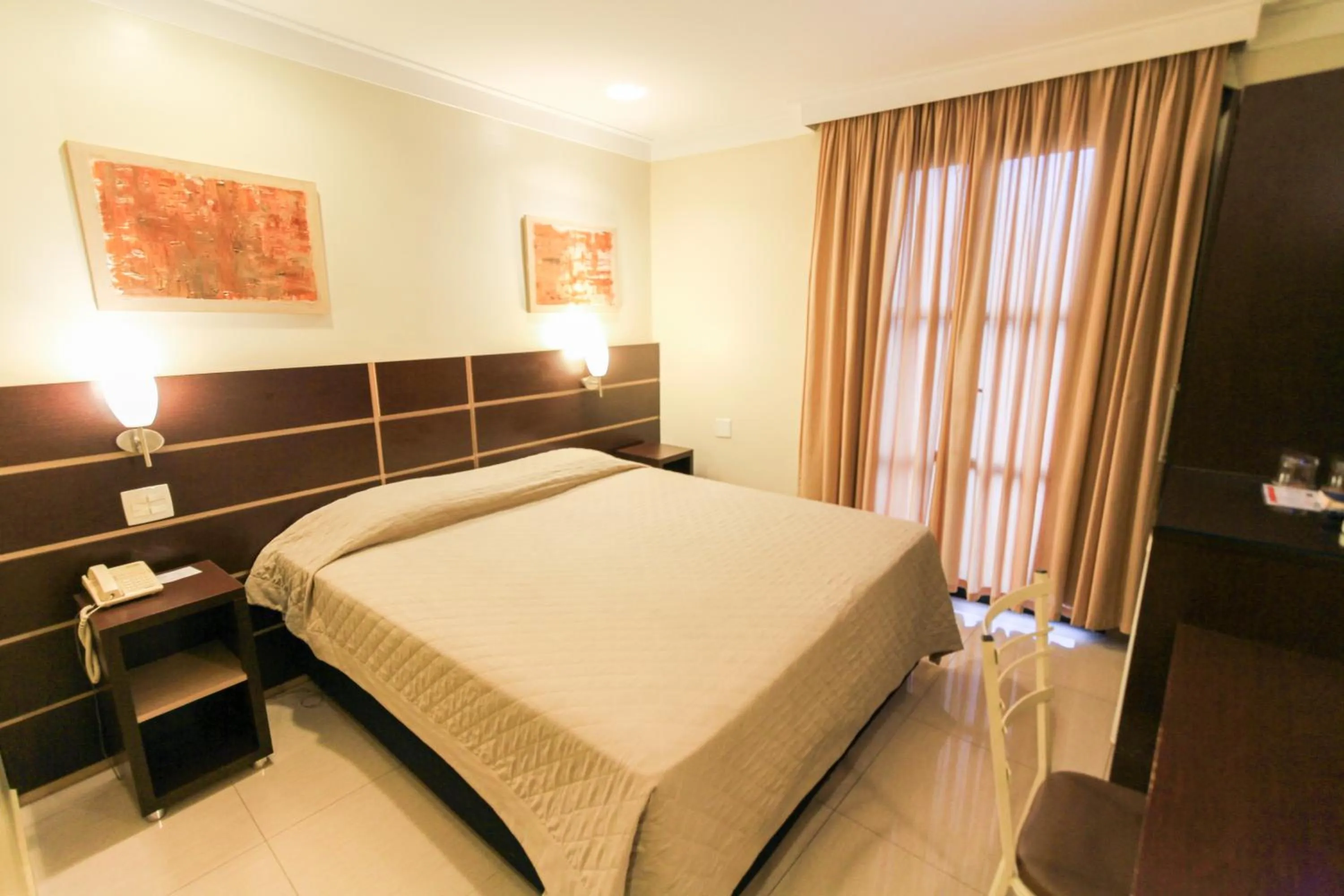 Bed in Hotel Windsor