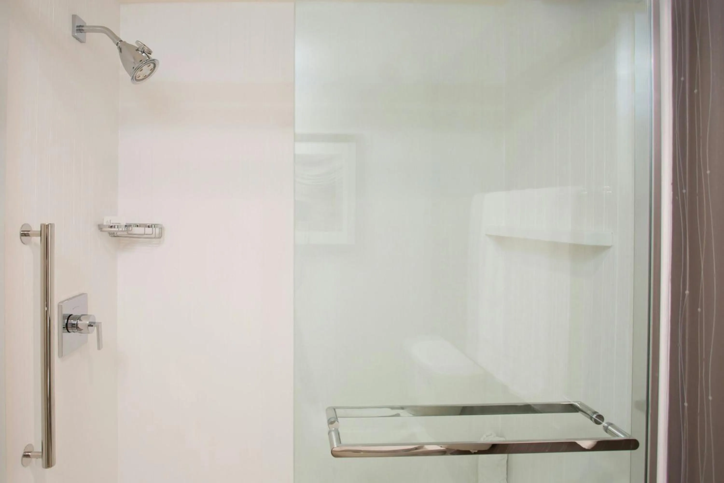 Bathroom in Courtyard by Marriott Boston Westborough