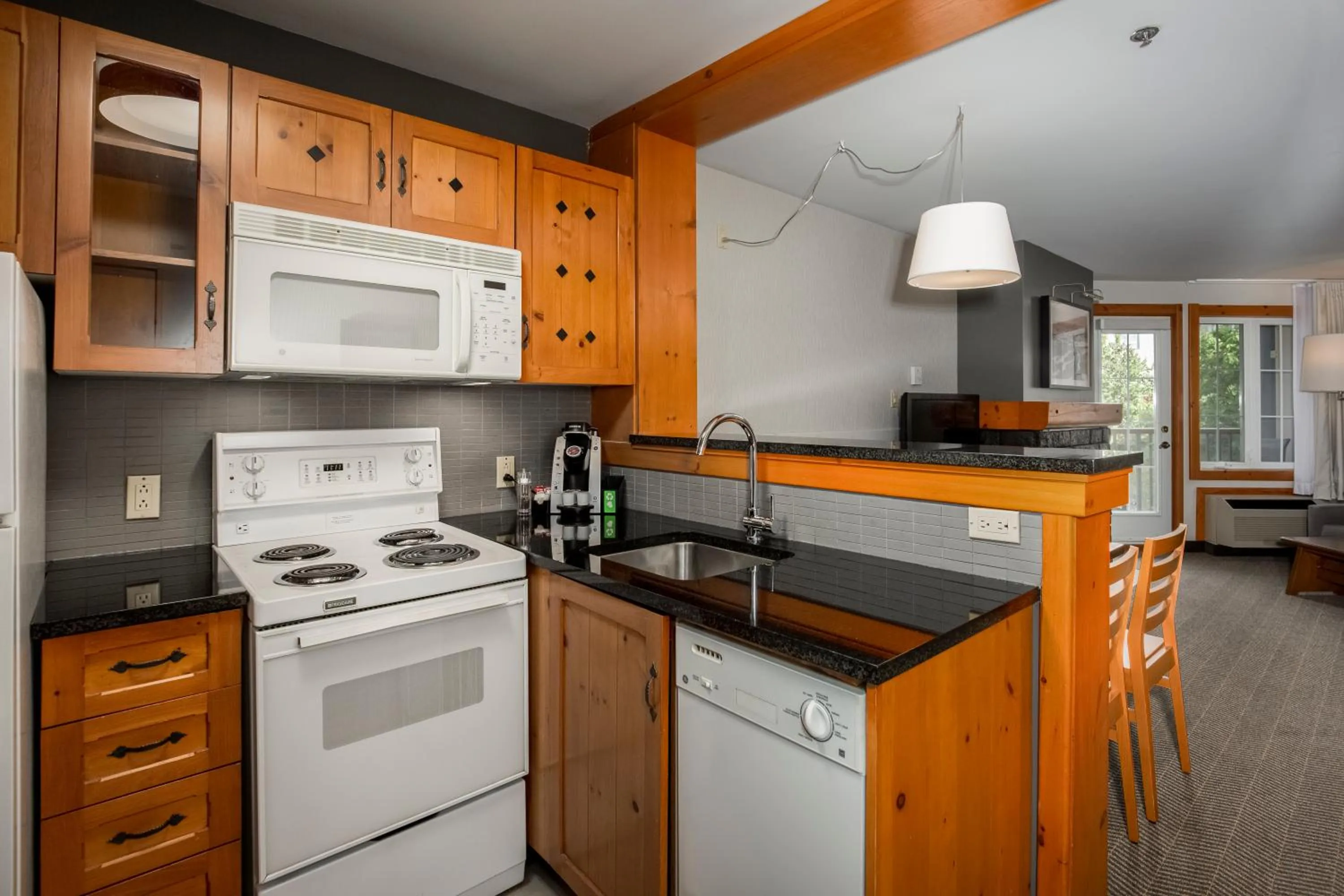 Kitchen or kitchenette in Lodge de la Montagne