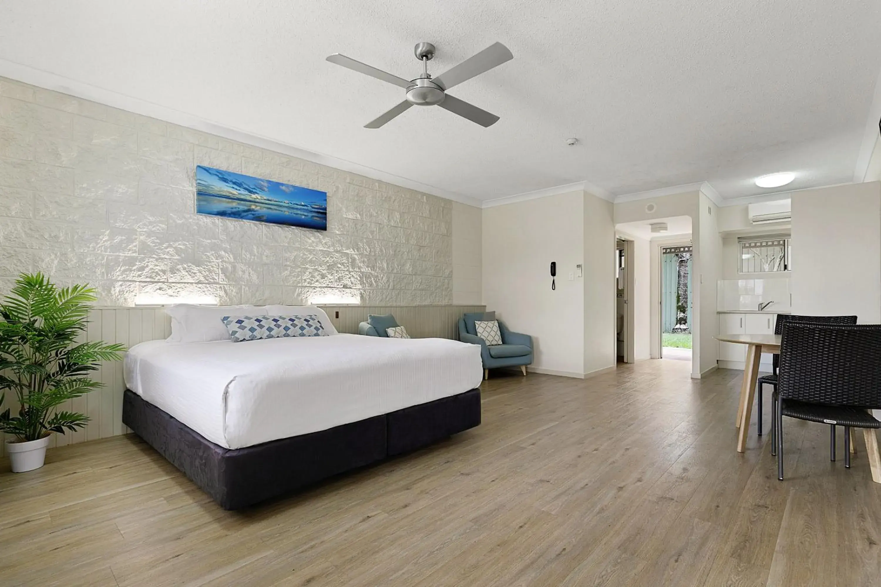 Superior Room in K'gari Beach Resort Superior Room in K'gari Beach Resort