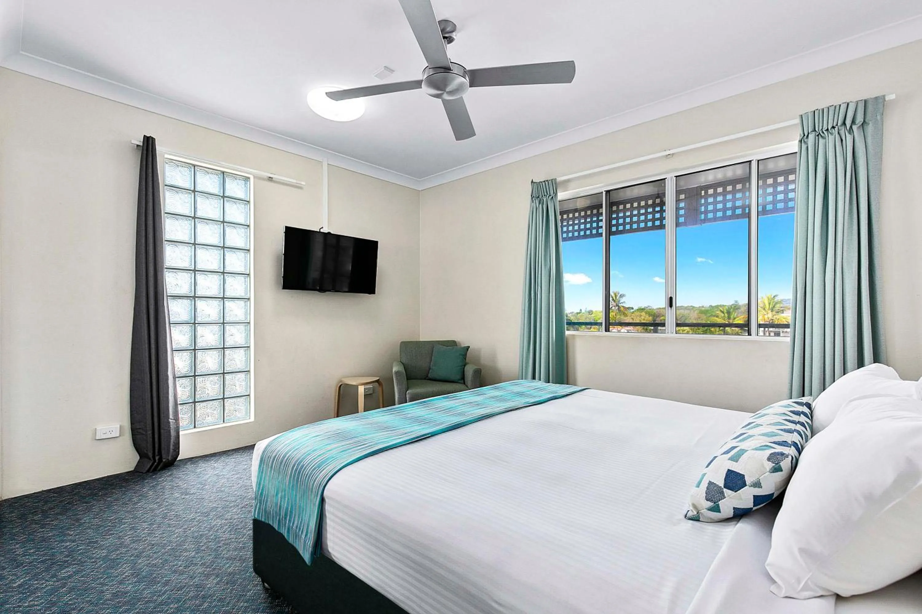 Bedroom, Bed in K'gari Beach Resort