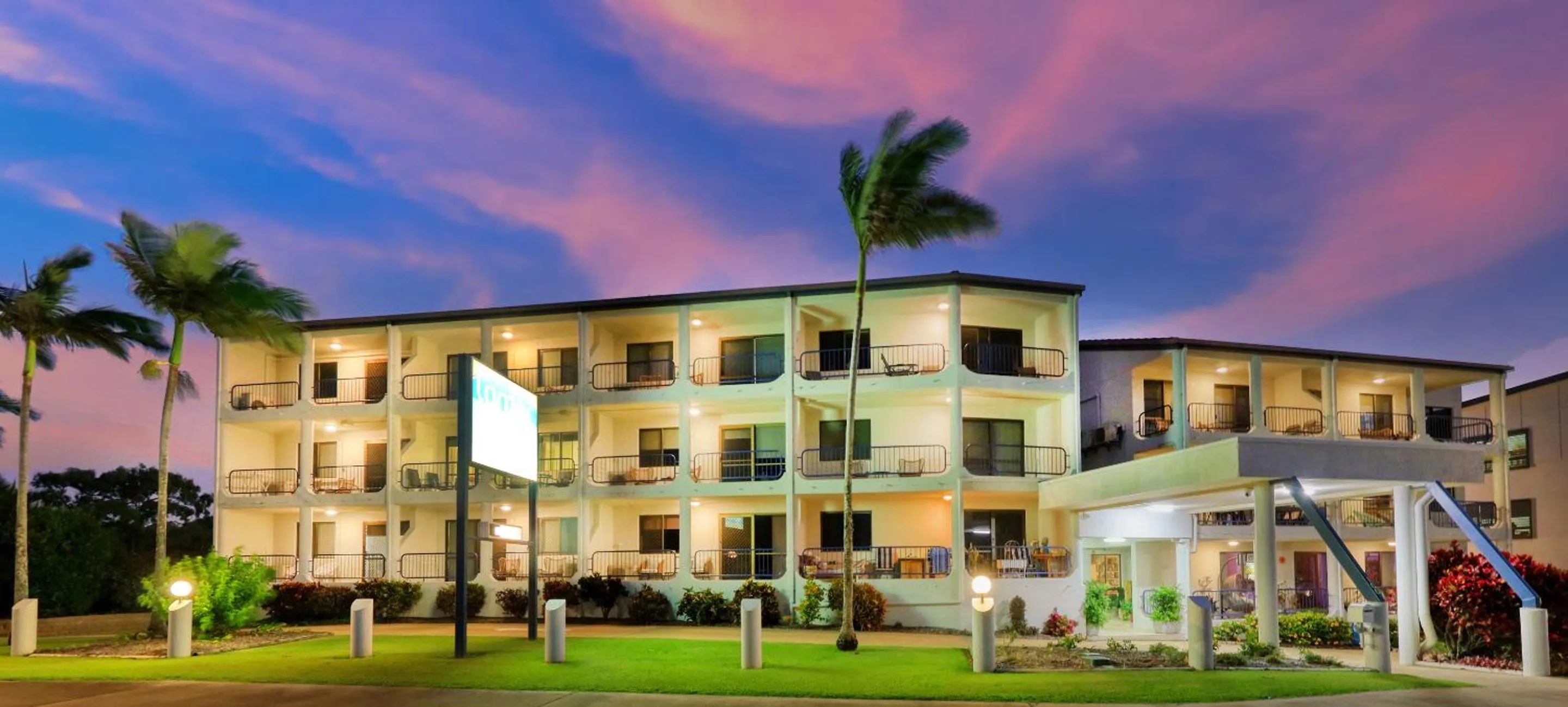 Property building in L'Amor Holiday Apartments