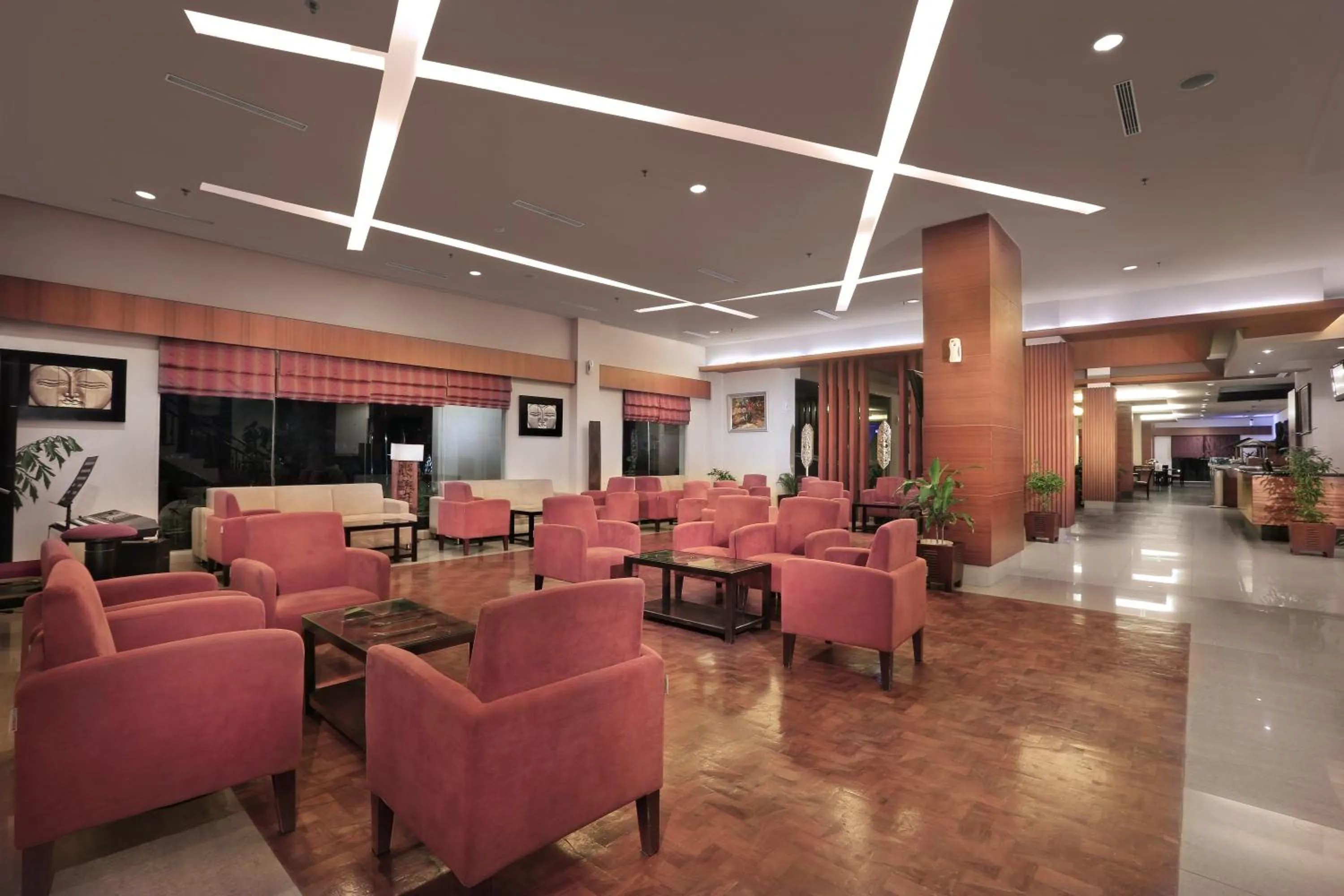 Lounge or bar in Aston Tanjung City Hotel