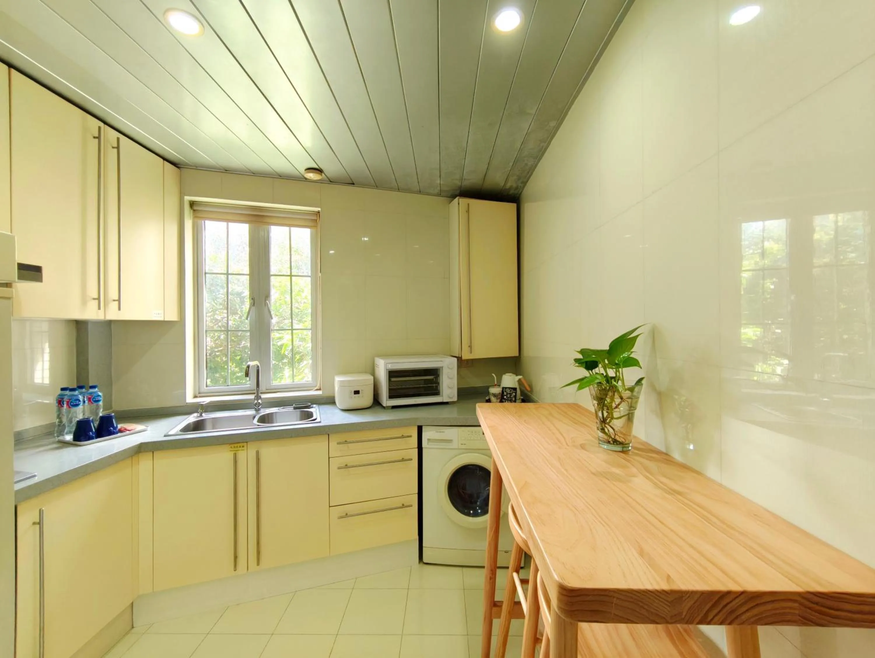 Ladoll Service Apartments