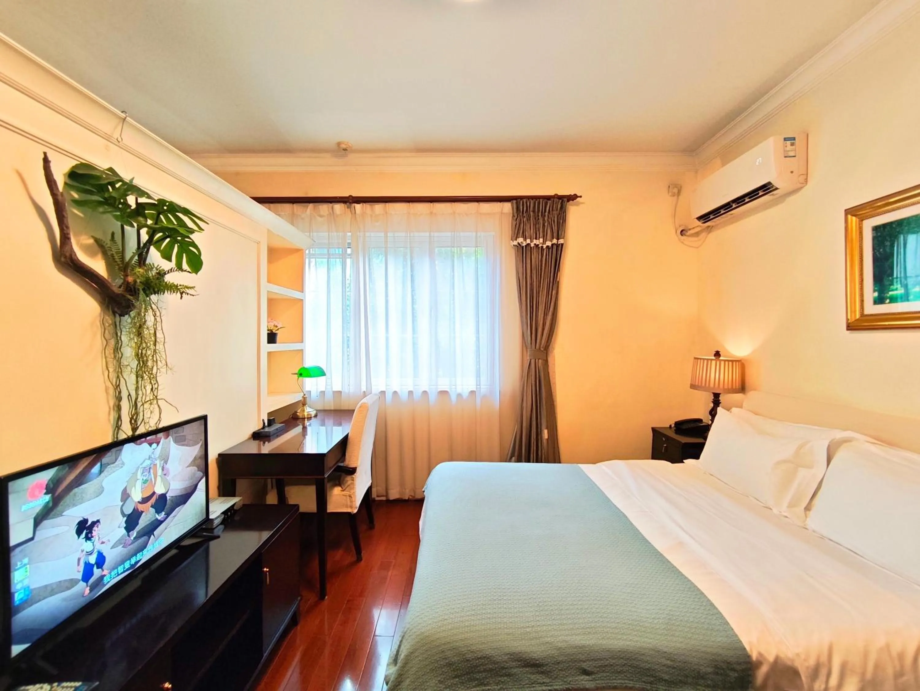 Bed in Ladoll Service Apartments