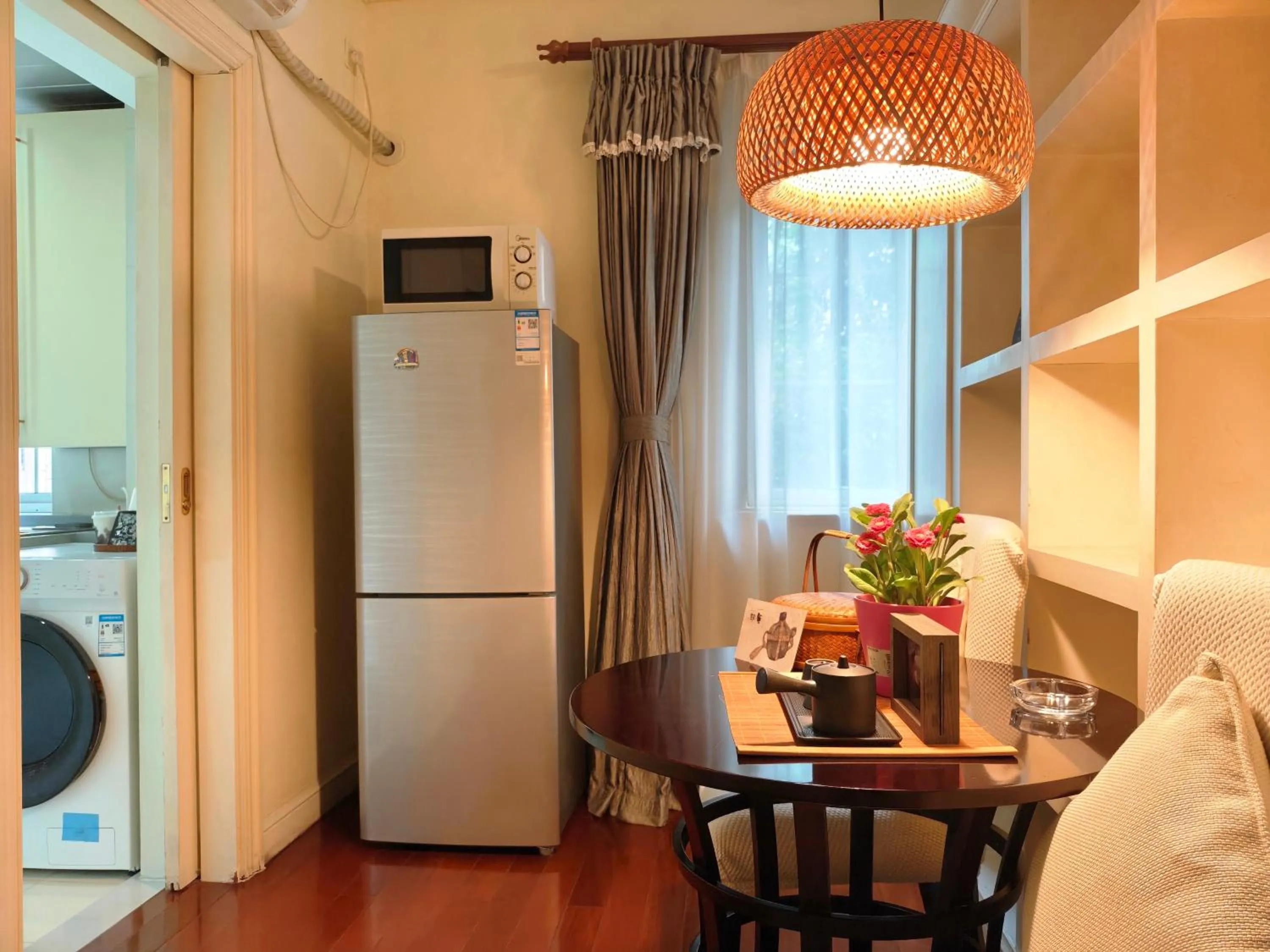 Ladoll Service Apartments