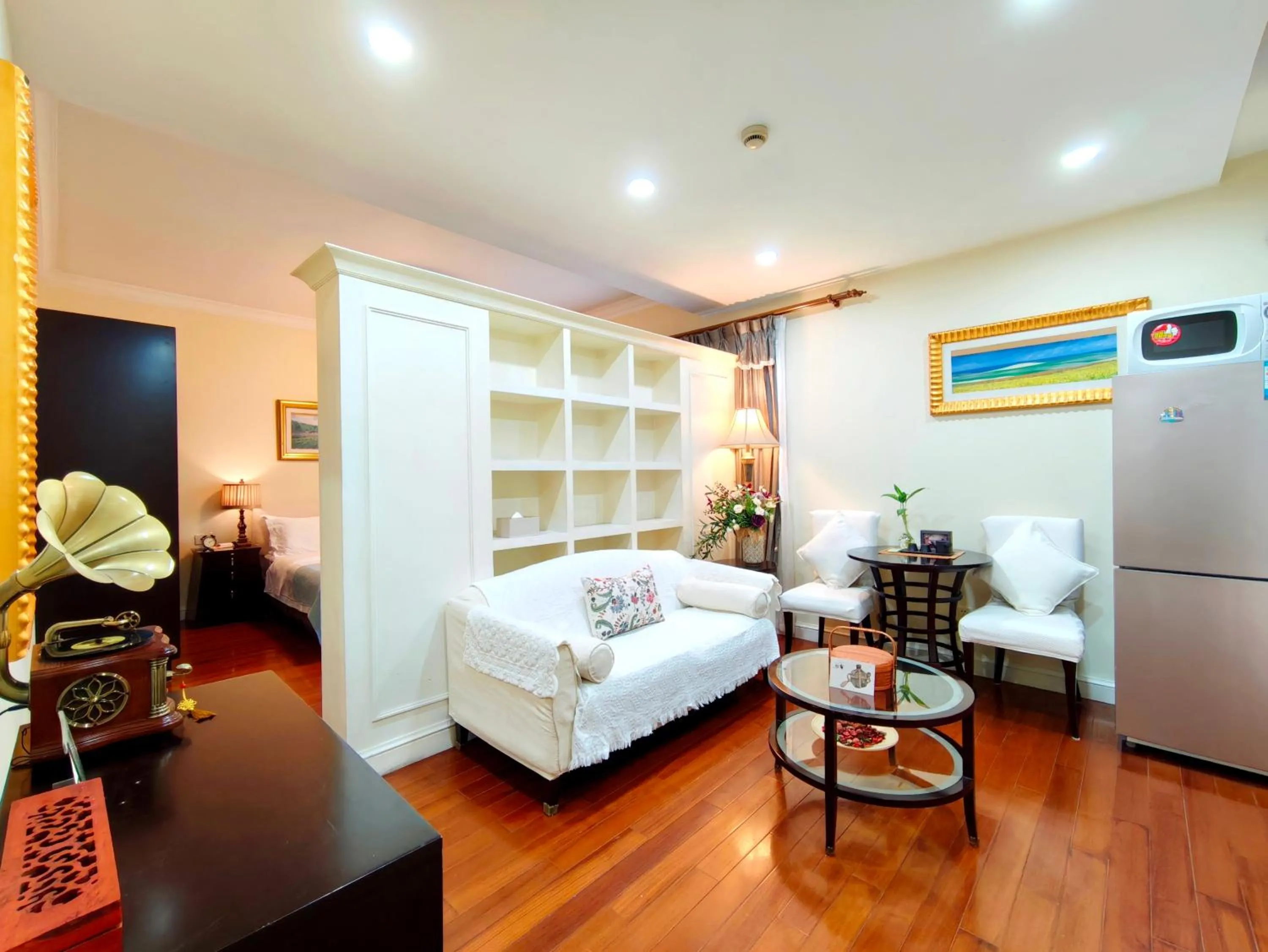 Bed in Ladoll Service Apartments