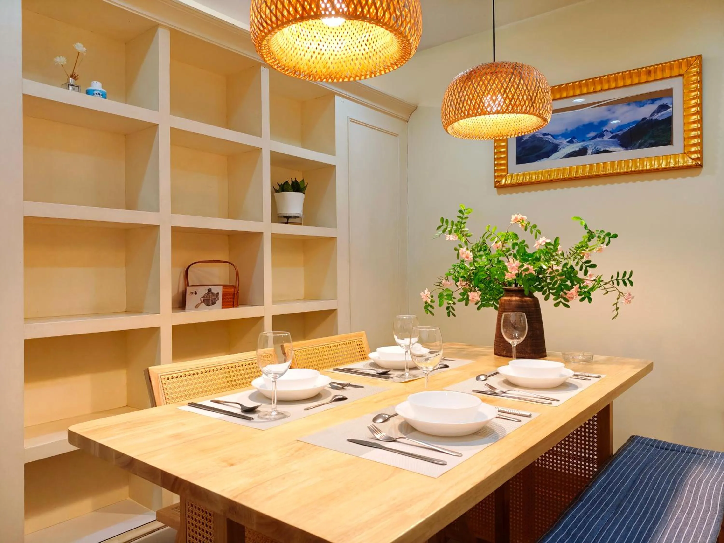 Ladoll Service Apartments