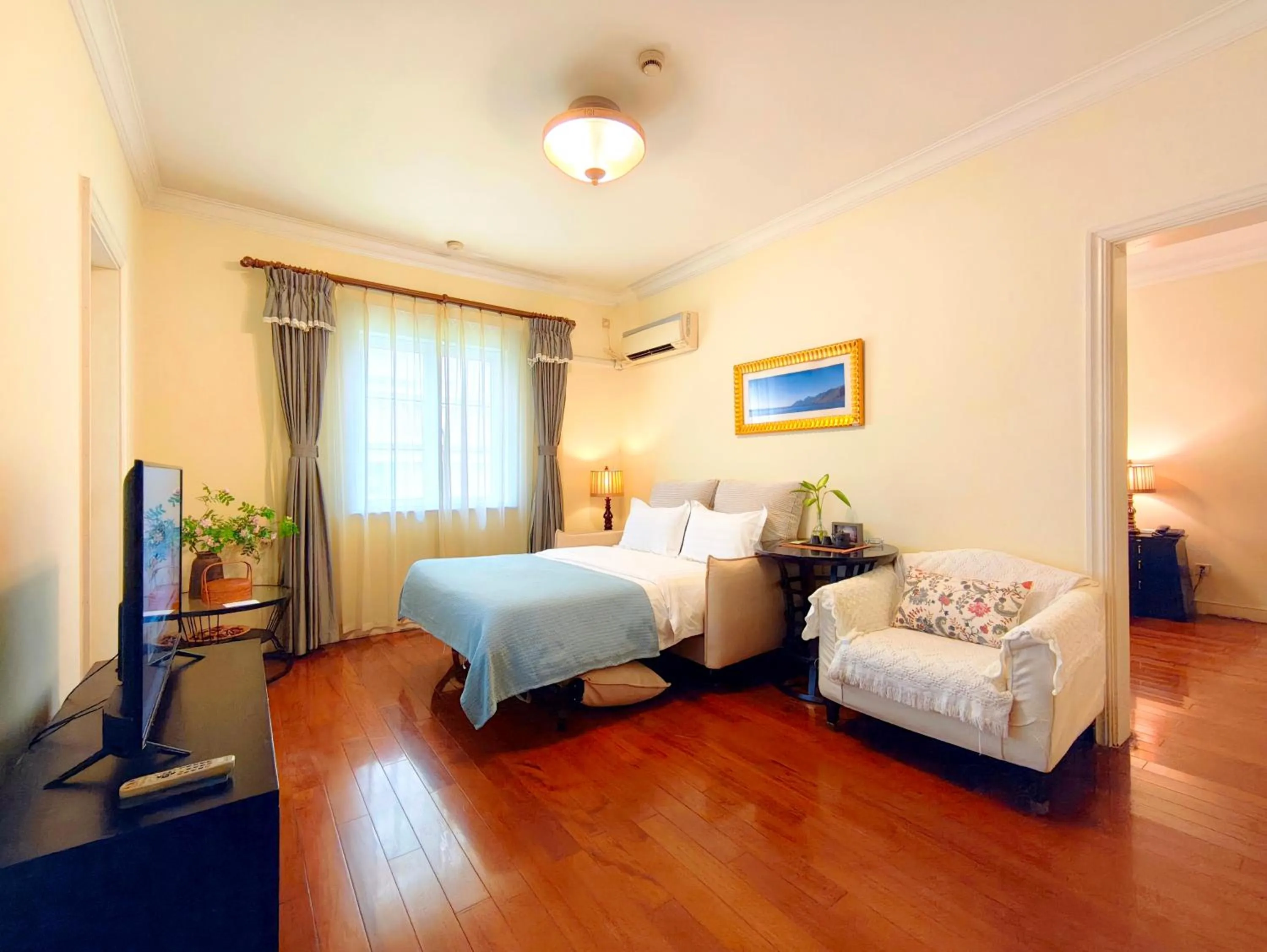 Bed in Ladoll Service Apartments