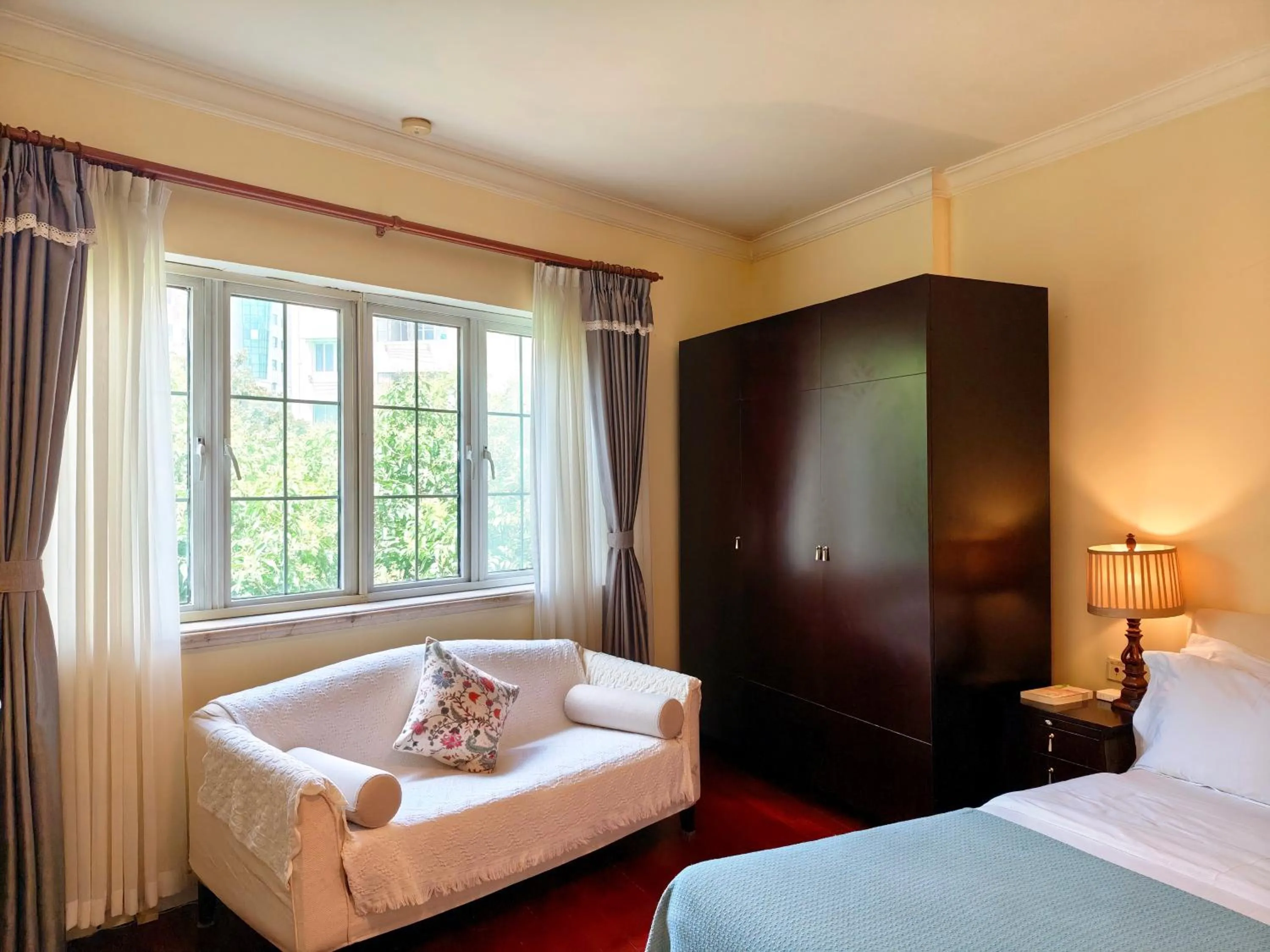 Bed in Ladoll Service Apartments